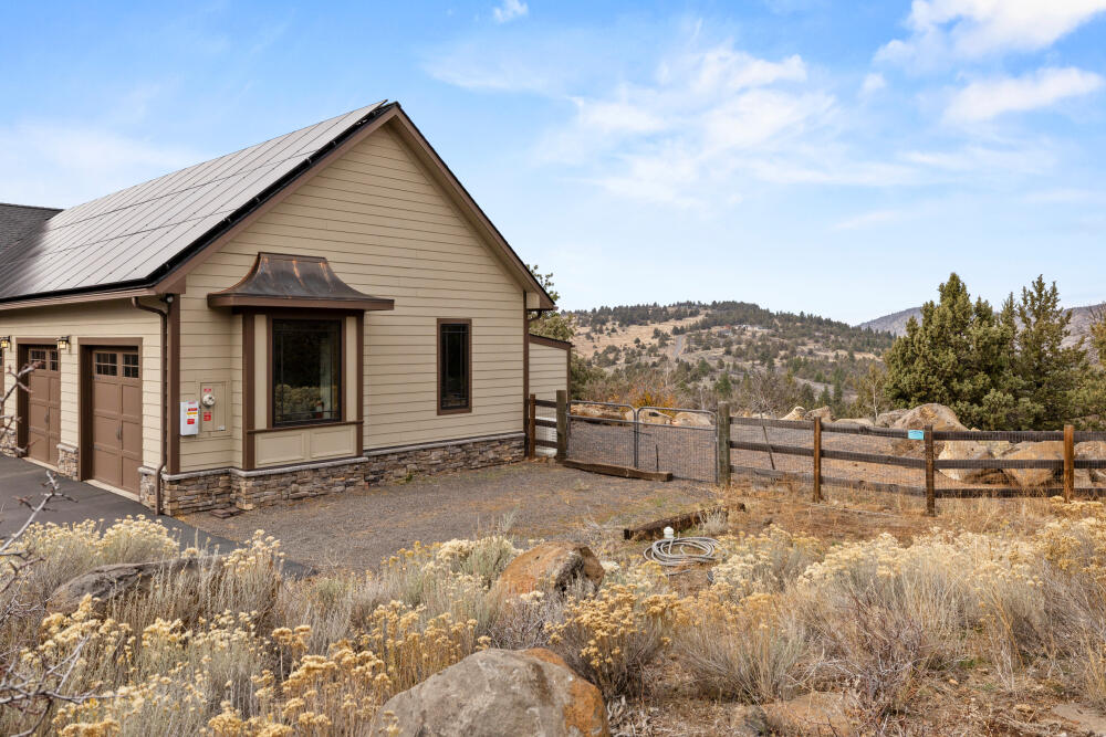 Gray Rock - Residential