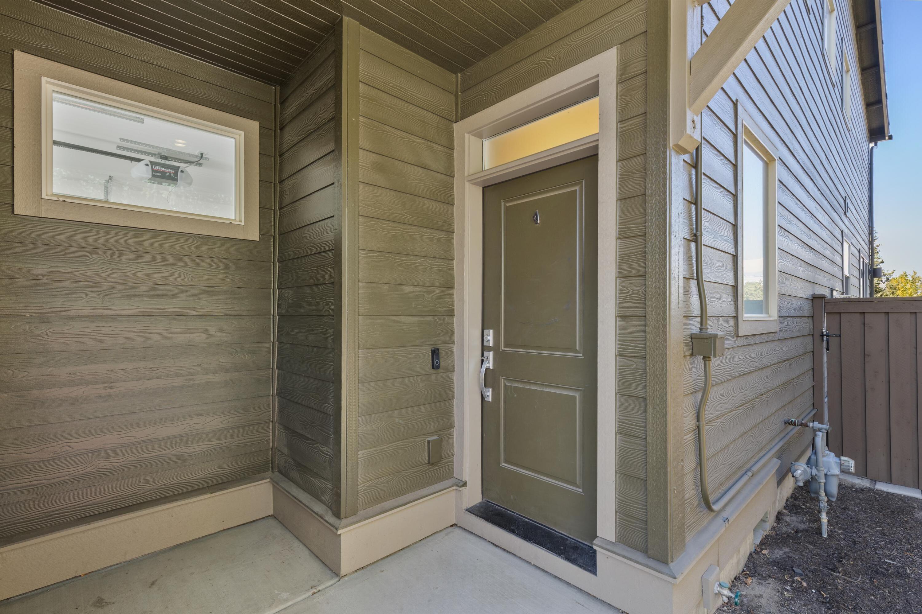 8th Street Cottages - Residential