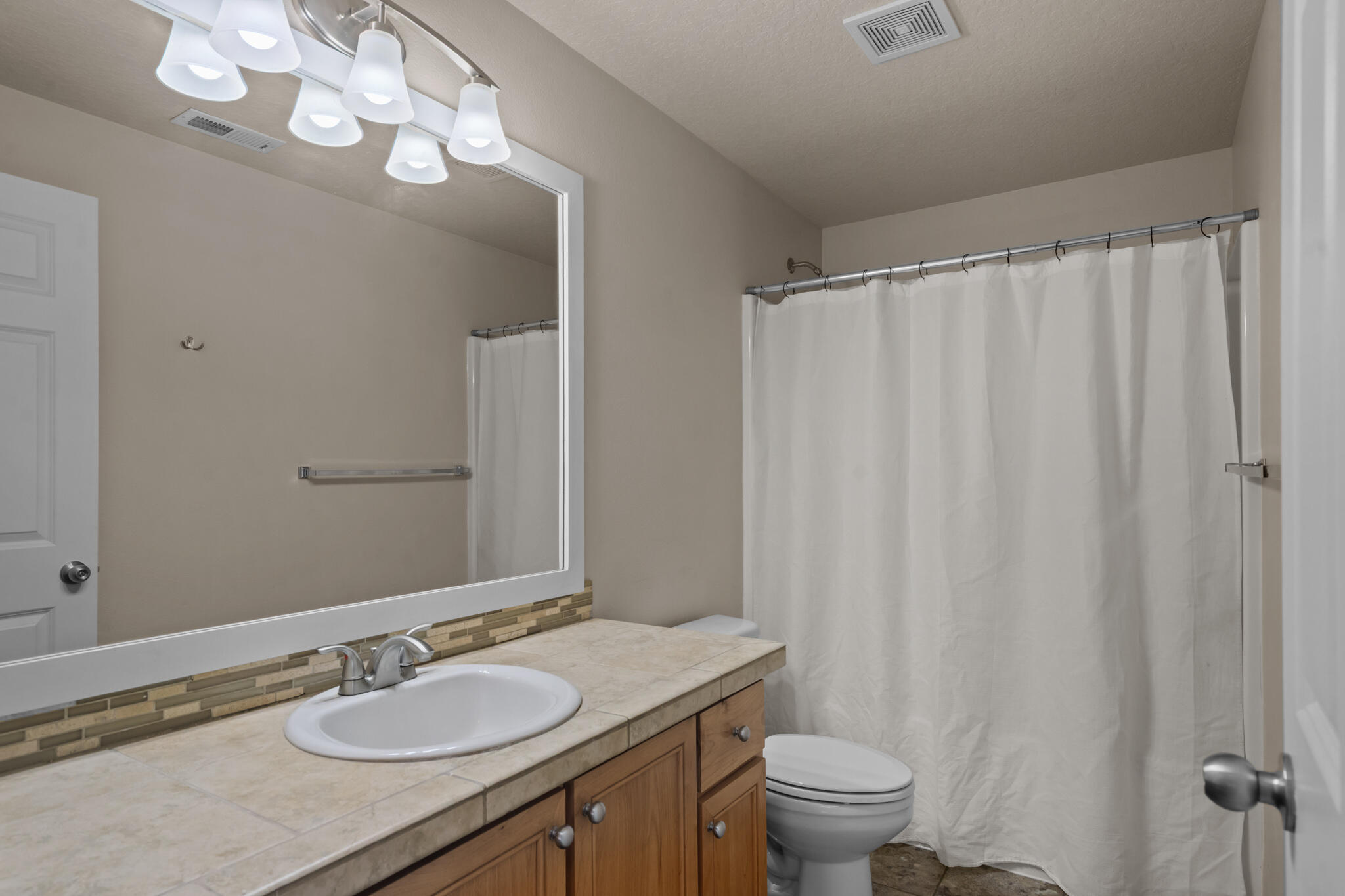 Empire Crossing - Residential