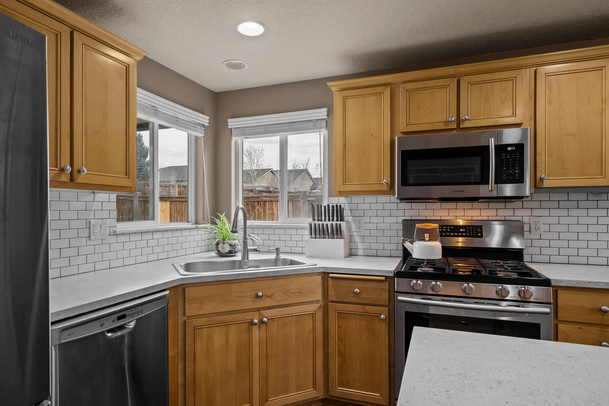 Empire Crossing - Residential