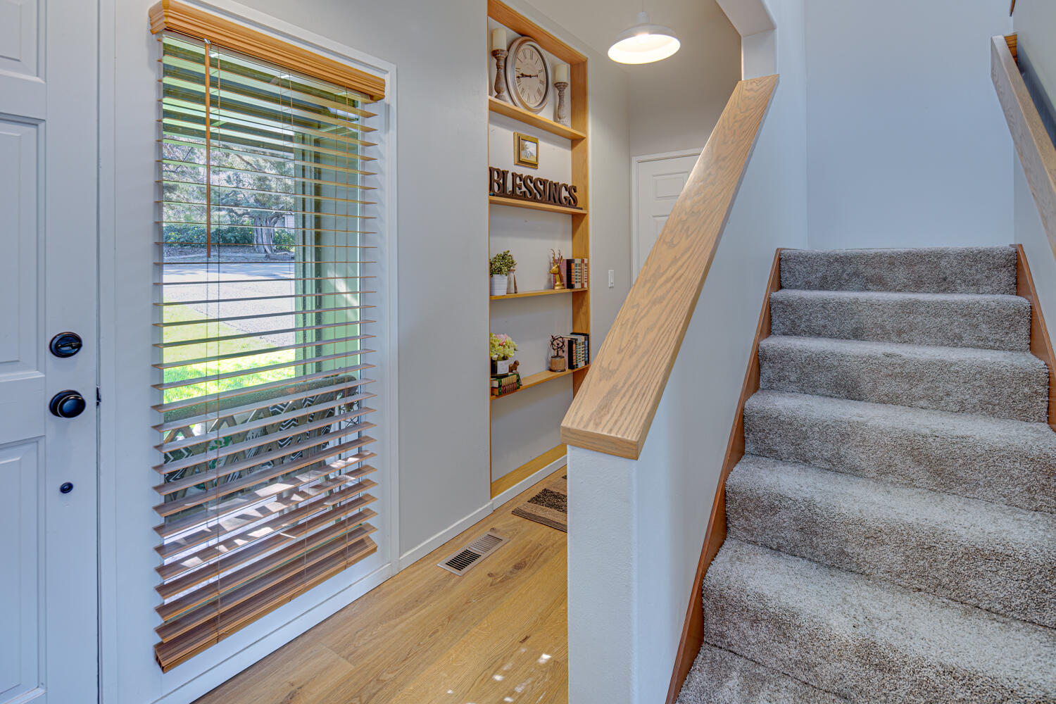 Eagle Crest - Residential