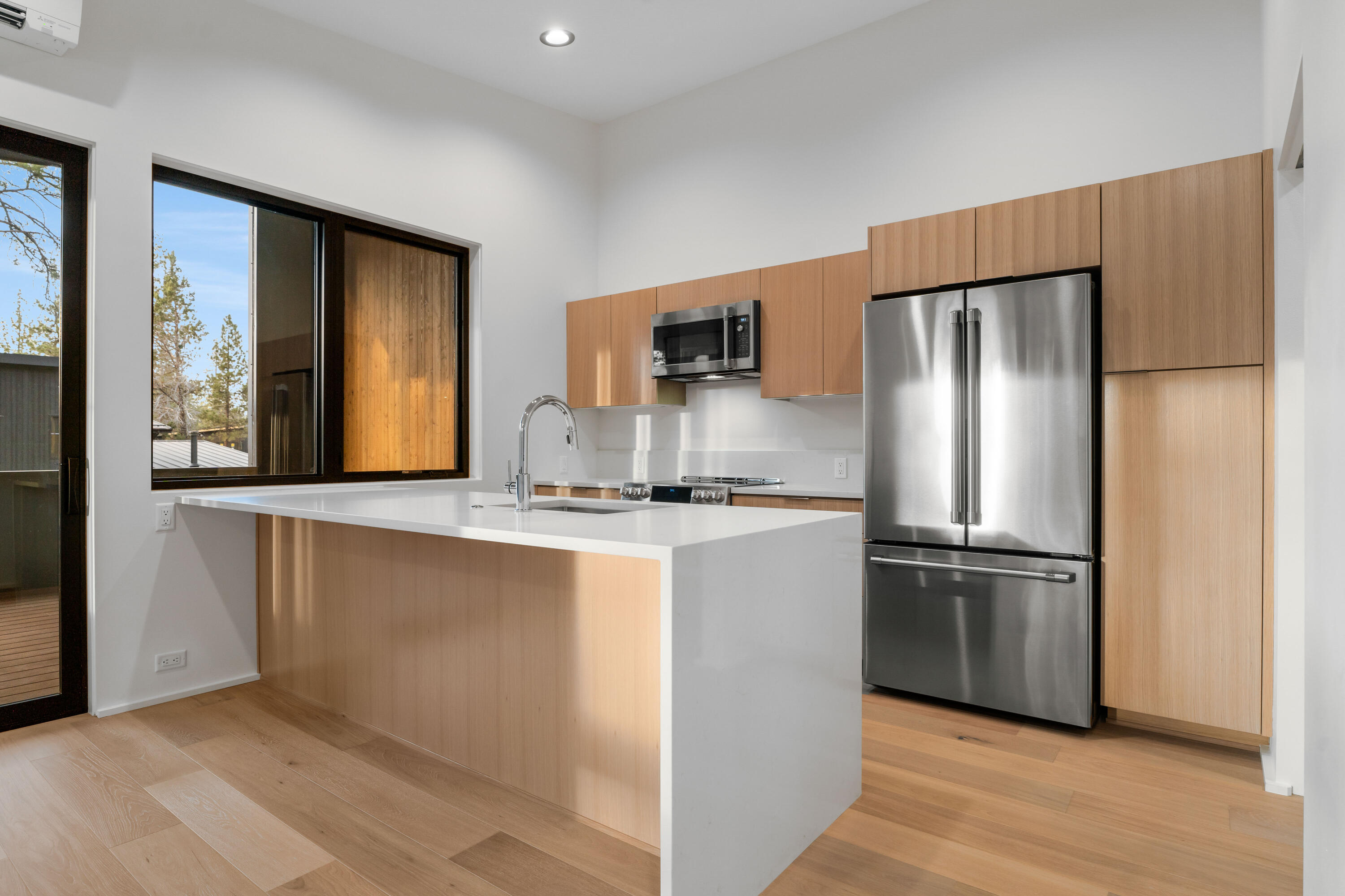 Sisters Woodlands - Residential