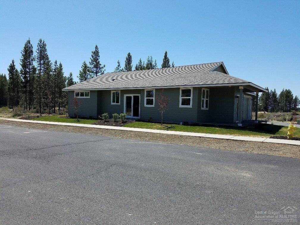 Huntington Meadows - Residential