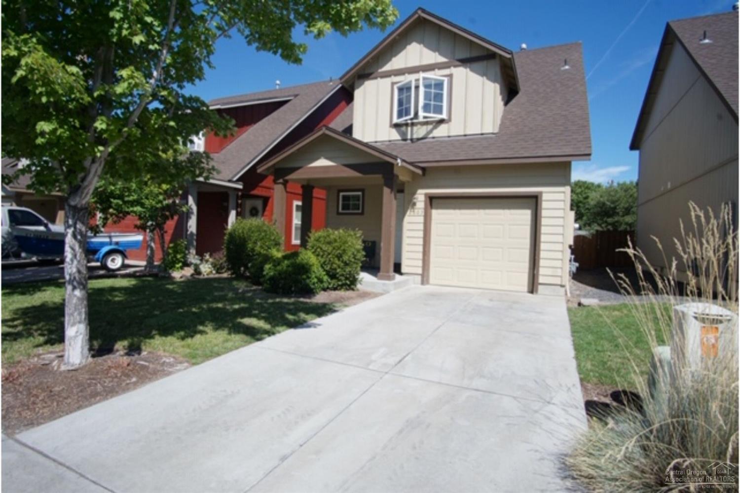 Great rental history on this 3 bedroom 2.5 bath. Open great room with gas fireplace an eat at kitchen bar, single car garage and fenced back yard. Good opportunity for an investment property with tenant already in place.