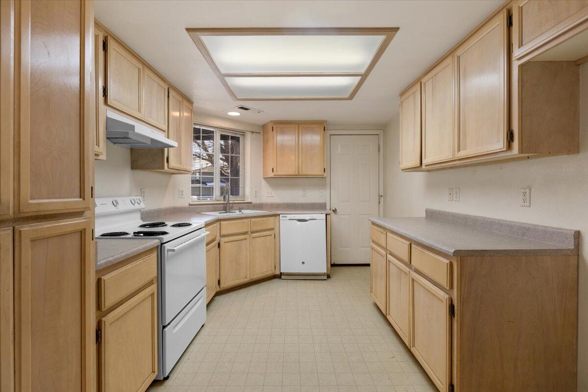 Forest Glen Phase Vii - Residential