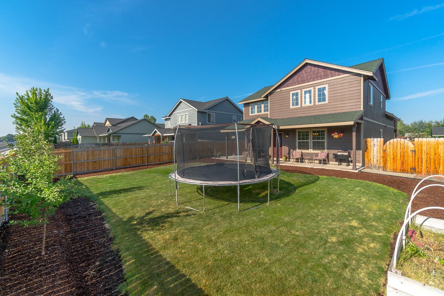 Six Peaks - Residential