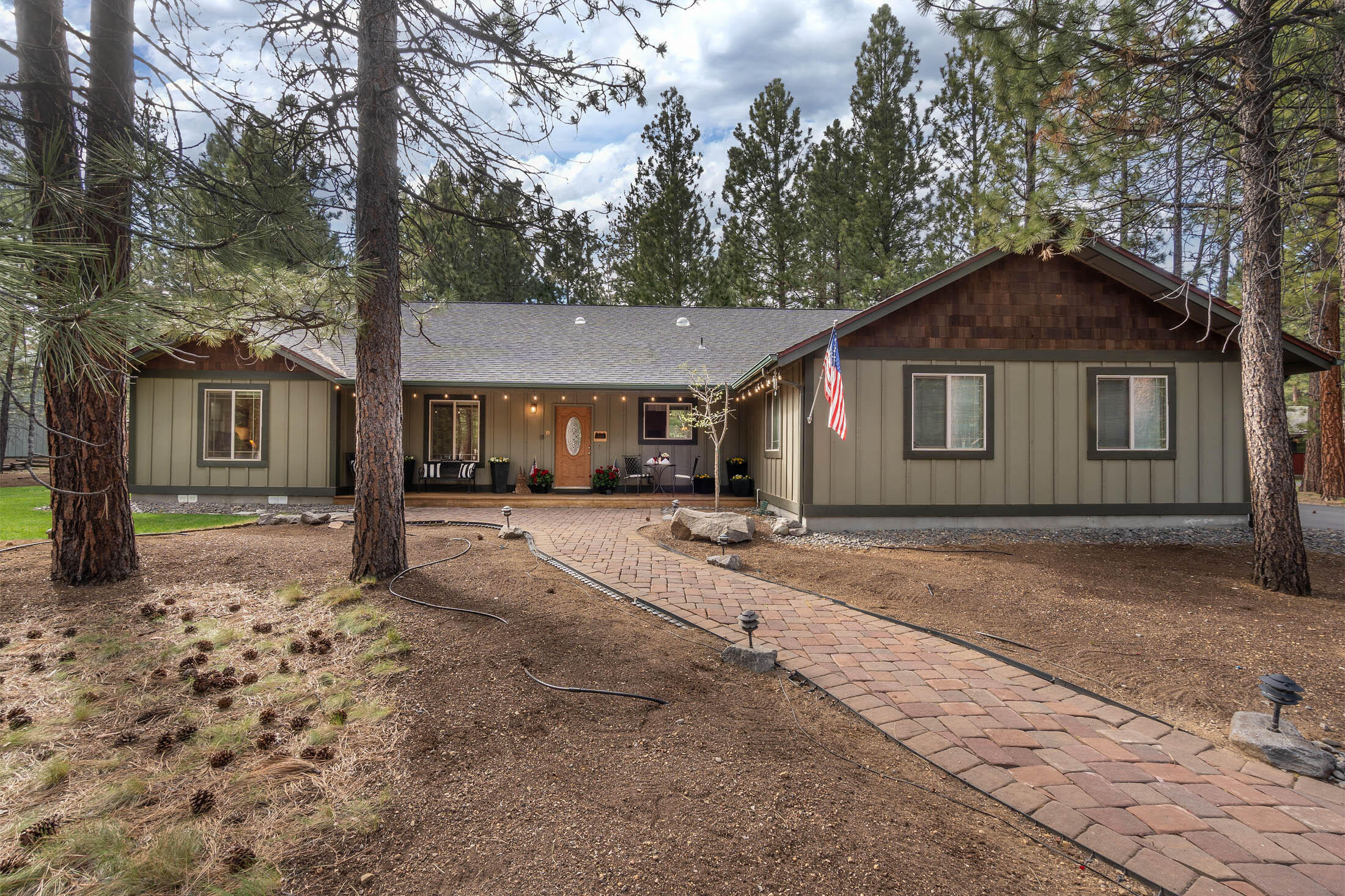 Adorable one level ranch style home on a level one acre lot in the Crossings neighborhood.  Very private setting & minutes to downtown Sisters.  Master suite on one end of home, two other bedrooms on other end.  Great room concept with adjoining kitchen and dining.  Nice office or den area and laundry room.  Covered front porch, and nice patio, with new hot tub and water feature in back yard for great outdoor entertaining.  
Short term rentals are allowable in this neighborhood, no HOA restrictions.  Buyer to verify.