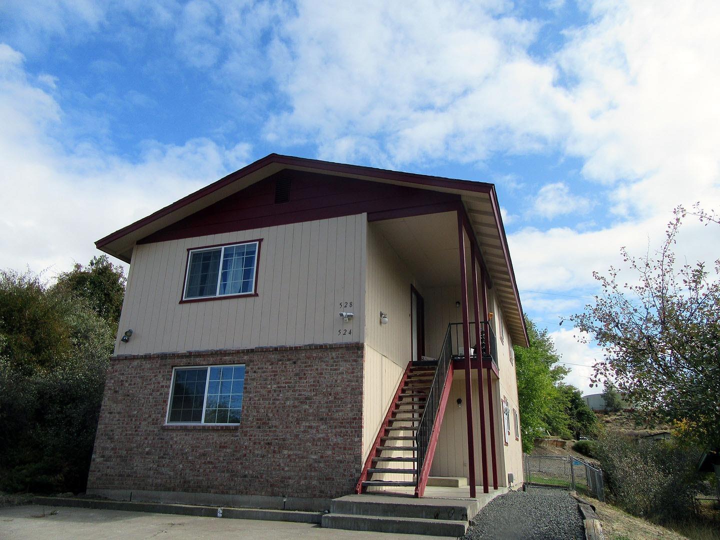 Great investment on this clean and well maintained town house duplex built in 1976. Each unit has 990 sq.ft. 2 bedrooms 1 bath, electric F/A furnace & electric water heaters. New exterior paint 2 years ago. Good rental history, Rents total $1,490. Garbage included in rent, tenants pay water & sewer. Close to downtown, OIT and hospital. Low inventory on income property. This nice duplex won't last long.