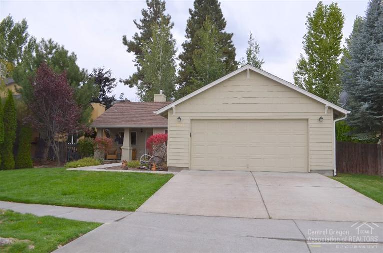 Cute, clean, adorable doll house! Larger bedrooms, nice fenced yard. This one won't last! One level, close to Old Mill District, river and lots of hiking.