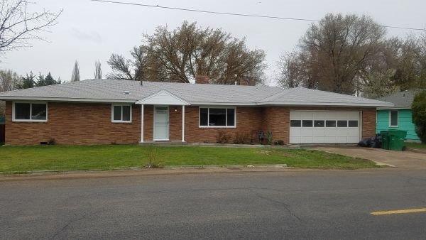Wow take a look at this it has been completely remodeled from top to bottom. Complete new bathrooms, kitchen, paint, floors and appliances. Great area close to town. Nothing to ask for. Come take a look. Plus family room. All brick no maintenance.