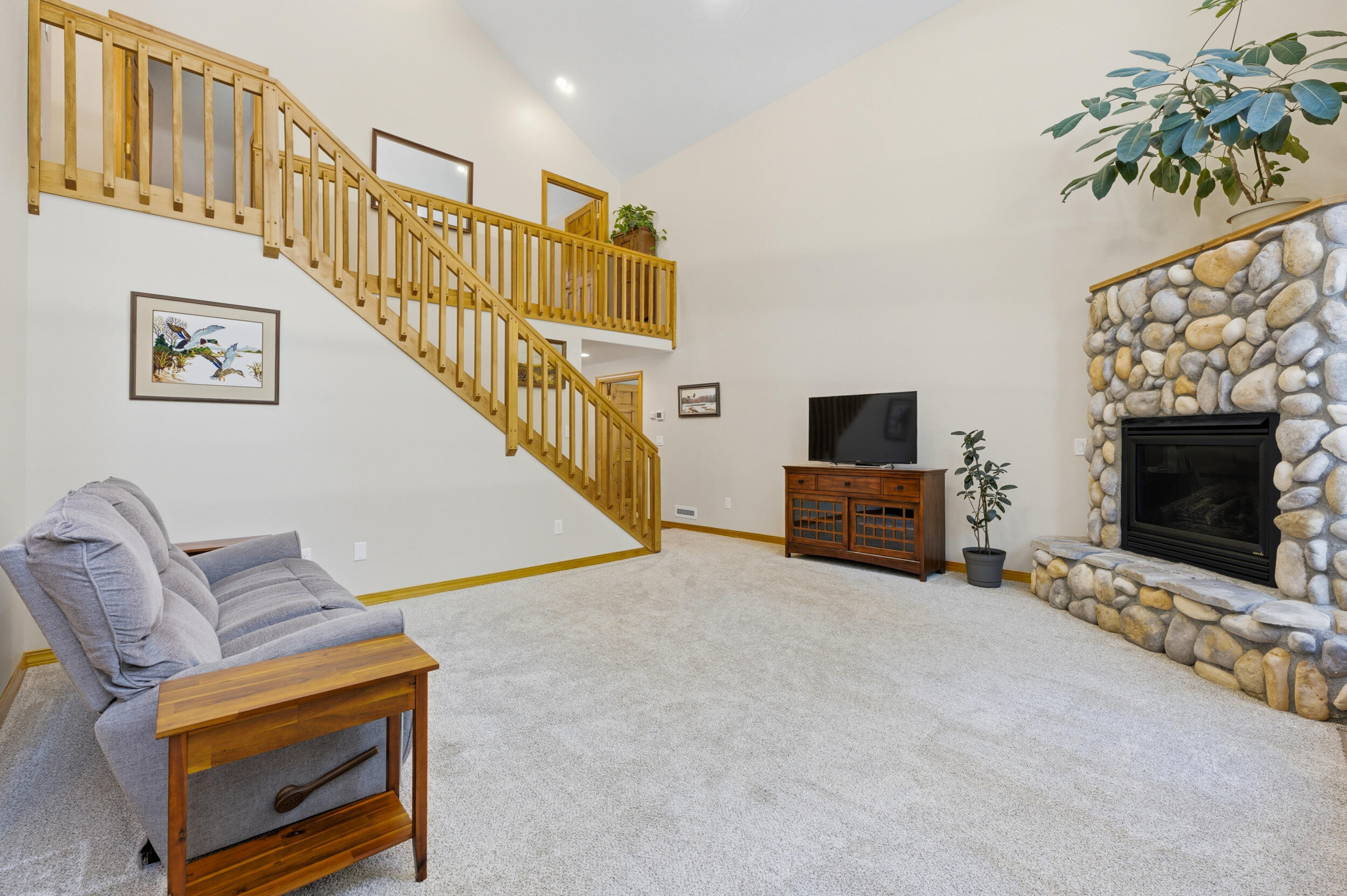 Ponderosa Pines - Residential