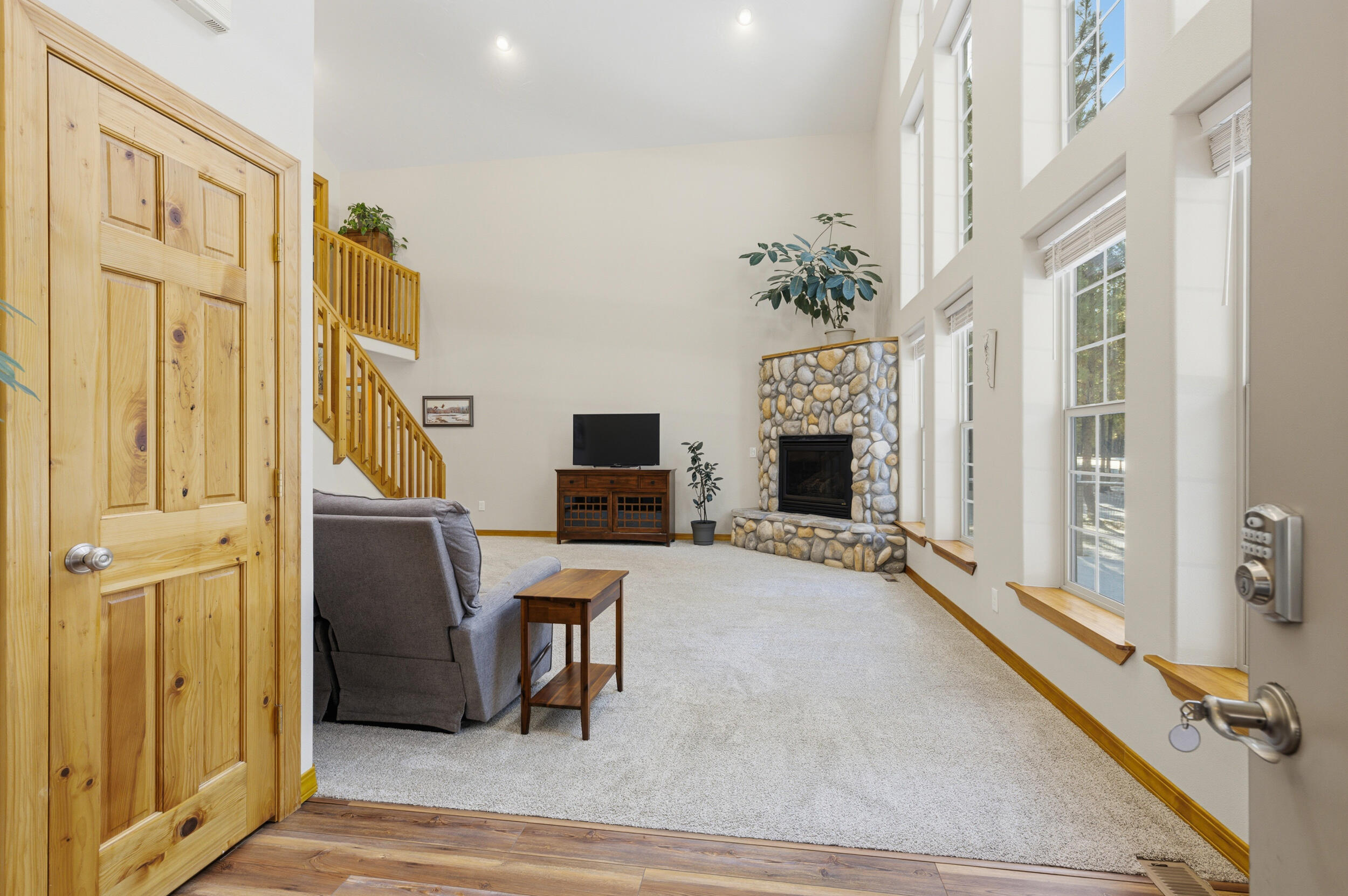Ponderosa Pines - Residential