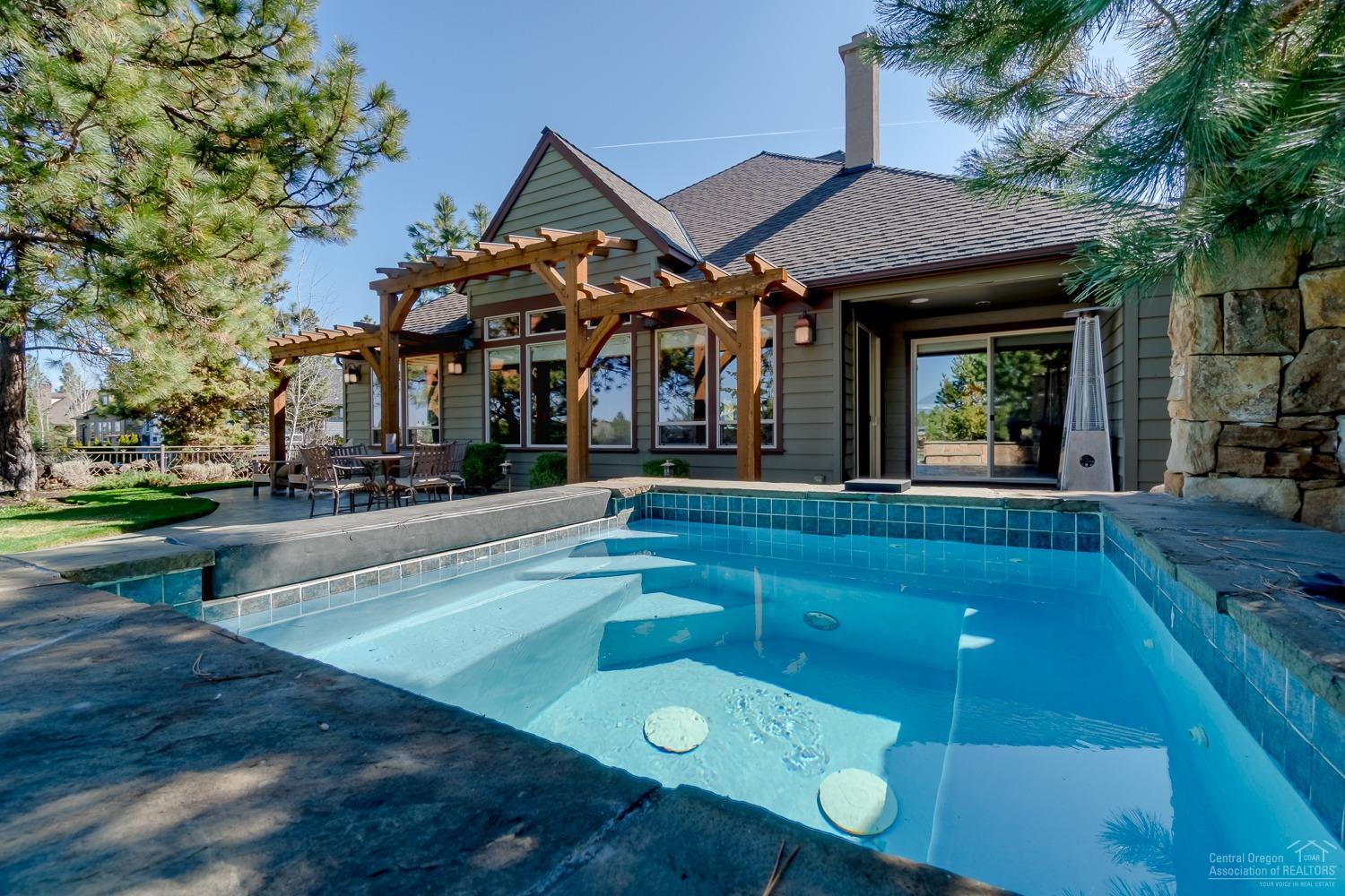 Mtn River Estates - Residential