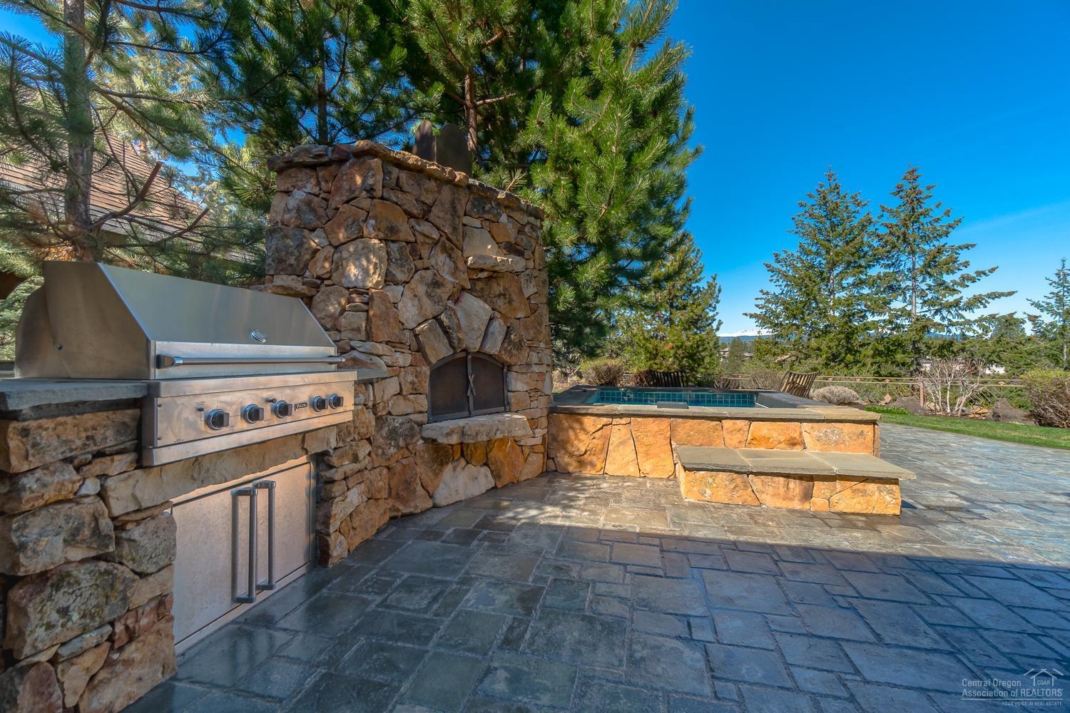 Mtn River Estates - Residential