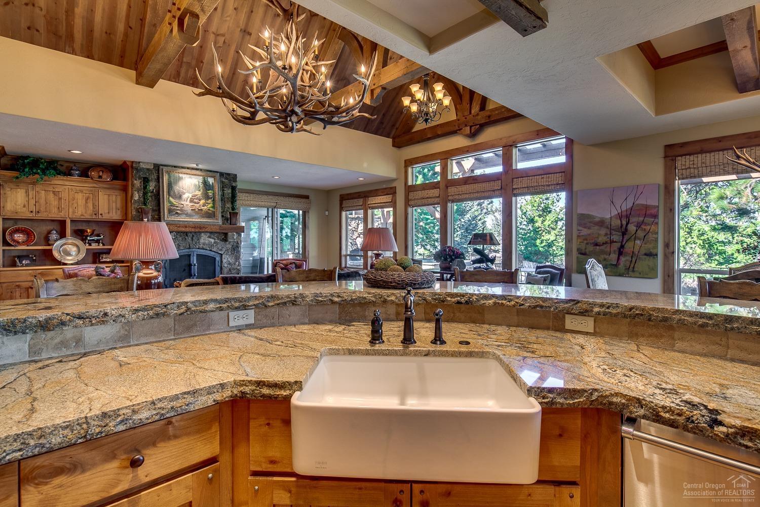 Mtn River Estates - Residential