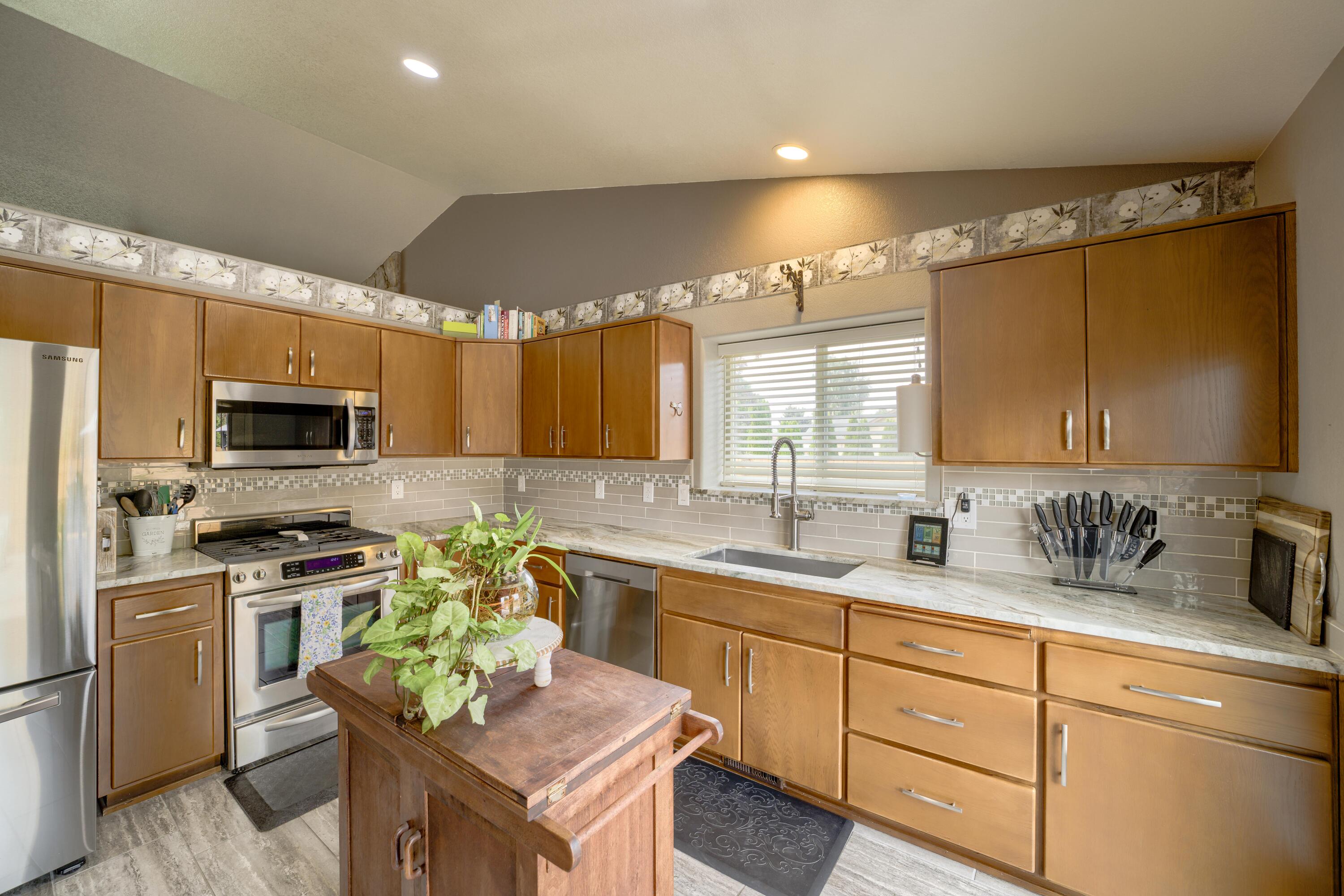 Redhawk - Residential