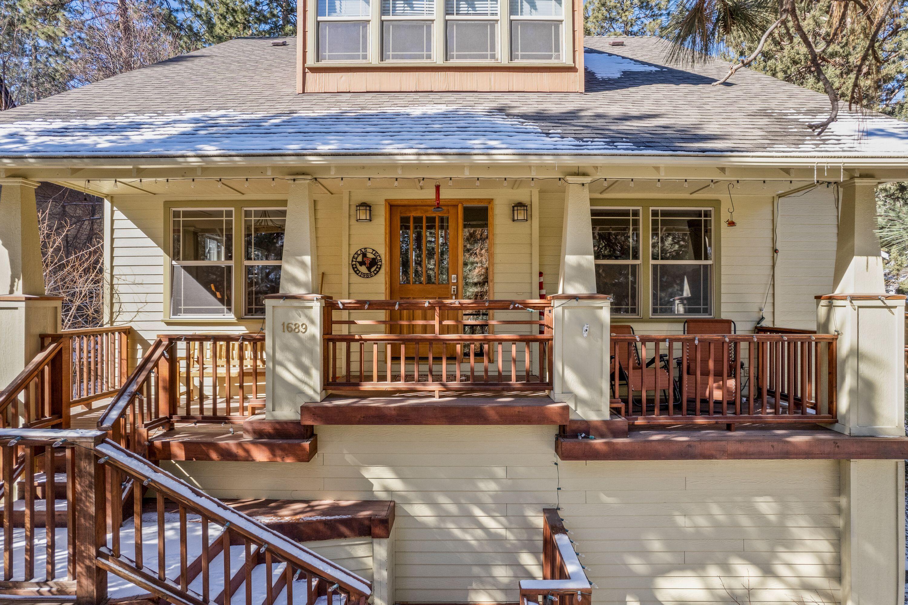 Live in your very own treehouse! Enjoy drinks on the quiet front porch, highly desirable Miller Heights neighborhood. Great walking score within walking distance to downtown Bend,Old Mill District for summer concerts. This 4 bedroom, 3.5 bath home has a newly renovated kitchen with quartz countertops, an apron-front sink, wine refrigerator, and coffee bar. Every lower cabinet in the kitchen has pull-out shelves for ease-of-access. With at least one bedroom on each floor, this home can accommodate a large multigenerational family or a long-term tenant in the daylight basement with its own entrance. Just one block from Overturf Park, there is easy access to the dog park and the trail system throughout Bend. One of the largest homes in River West, there is ample storage throughout. This home is also at the bottom of Albany Avenue hill, with easy access in snowy conditions. side garden is a regular grazing space, regularly watch wildlife such as birds and deer. Amazing home come make it your own today!