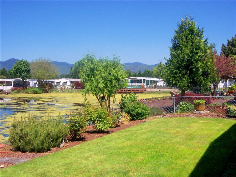 Rogue Lea Estates - Residential