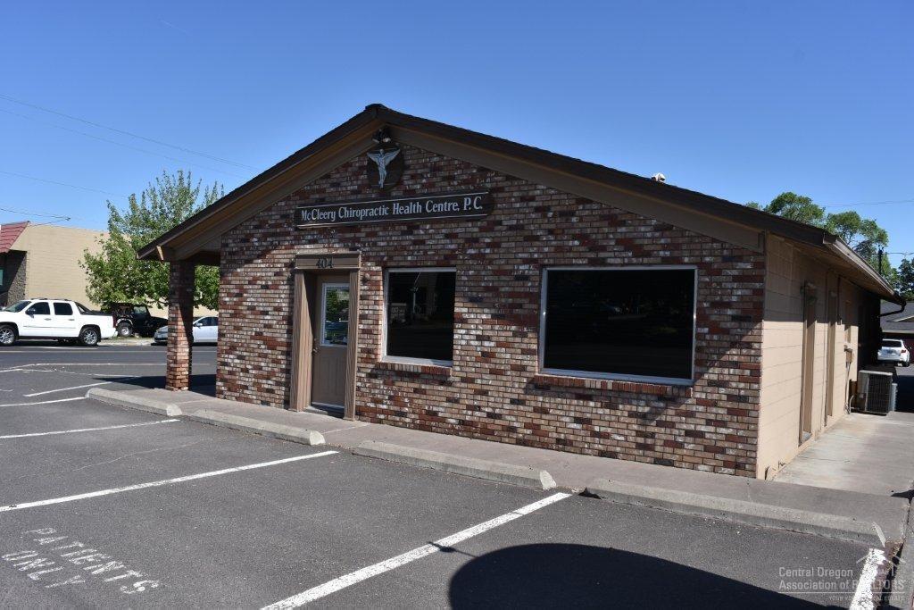 Center - Commercial Sale