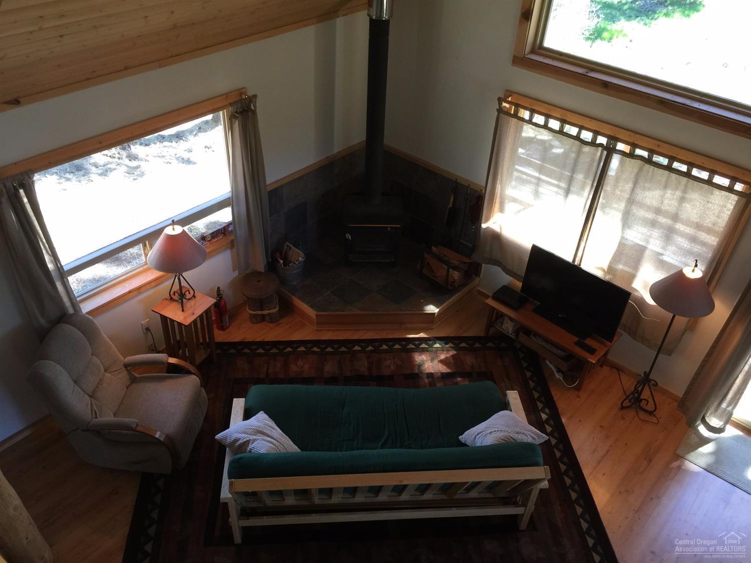 Deschutes River Acre - Residential