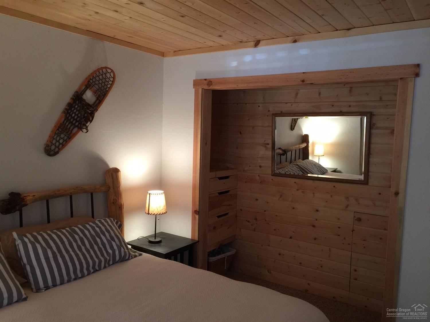 Deschutes River Acre - Residential