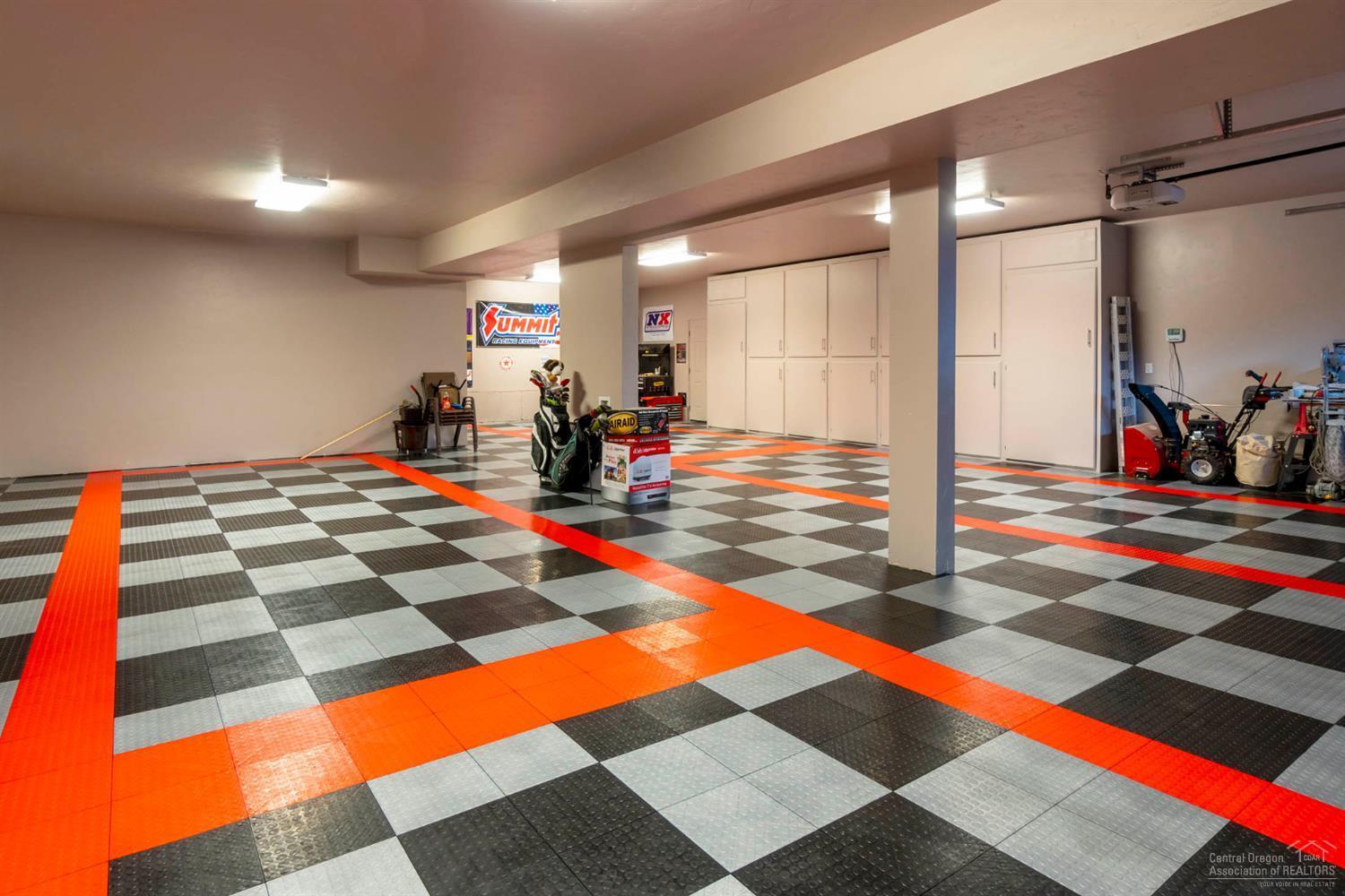 Awbrey Road Heights - Residential