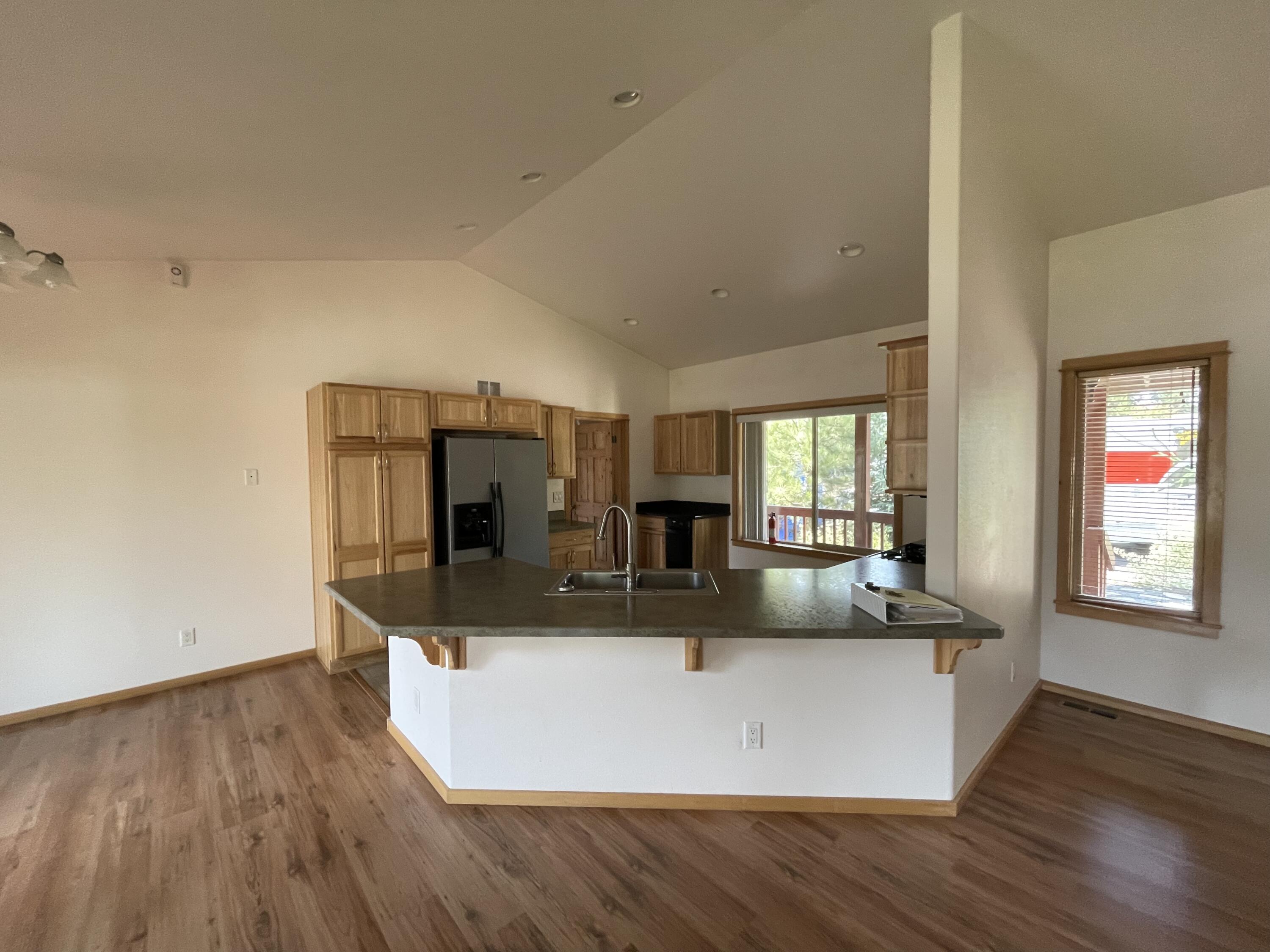 R&W Estates - Residential