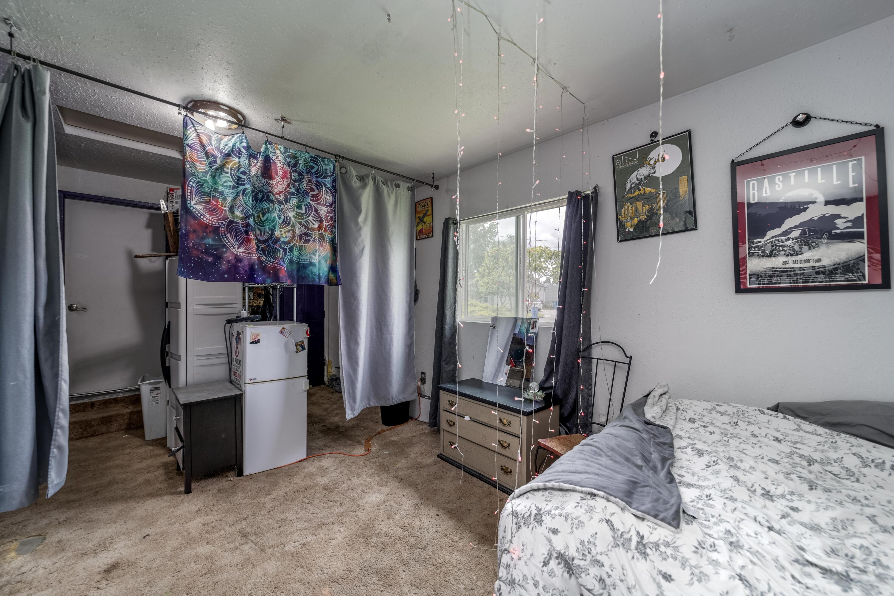 Hall - Residential