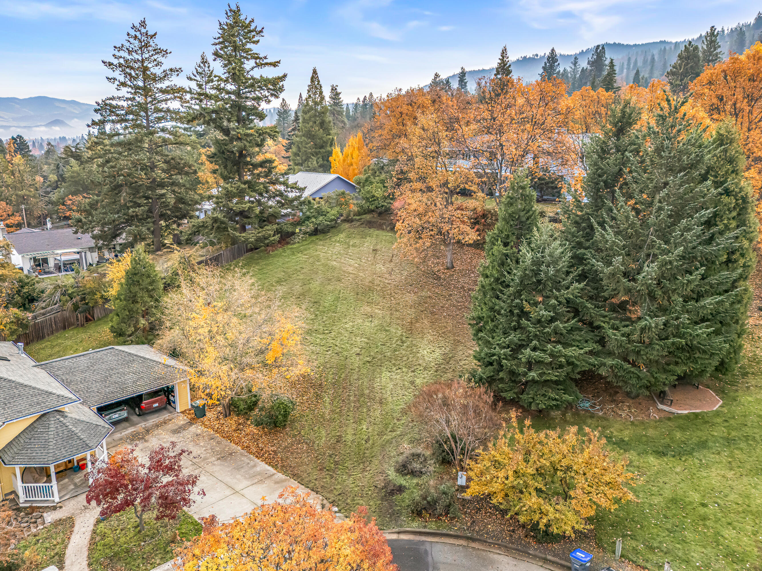 Vander Lind Homes Subdivision - Land