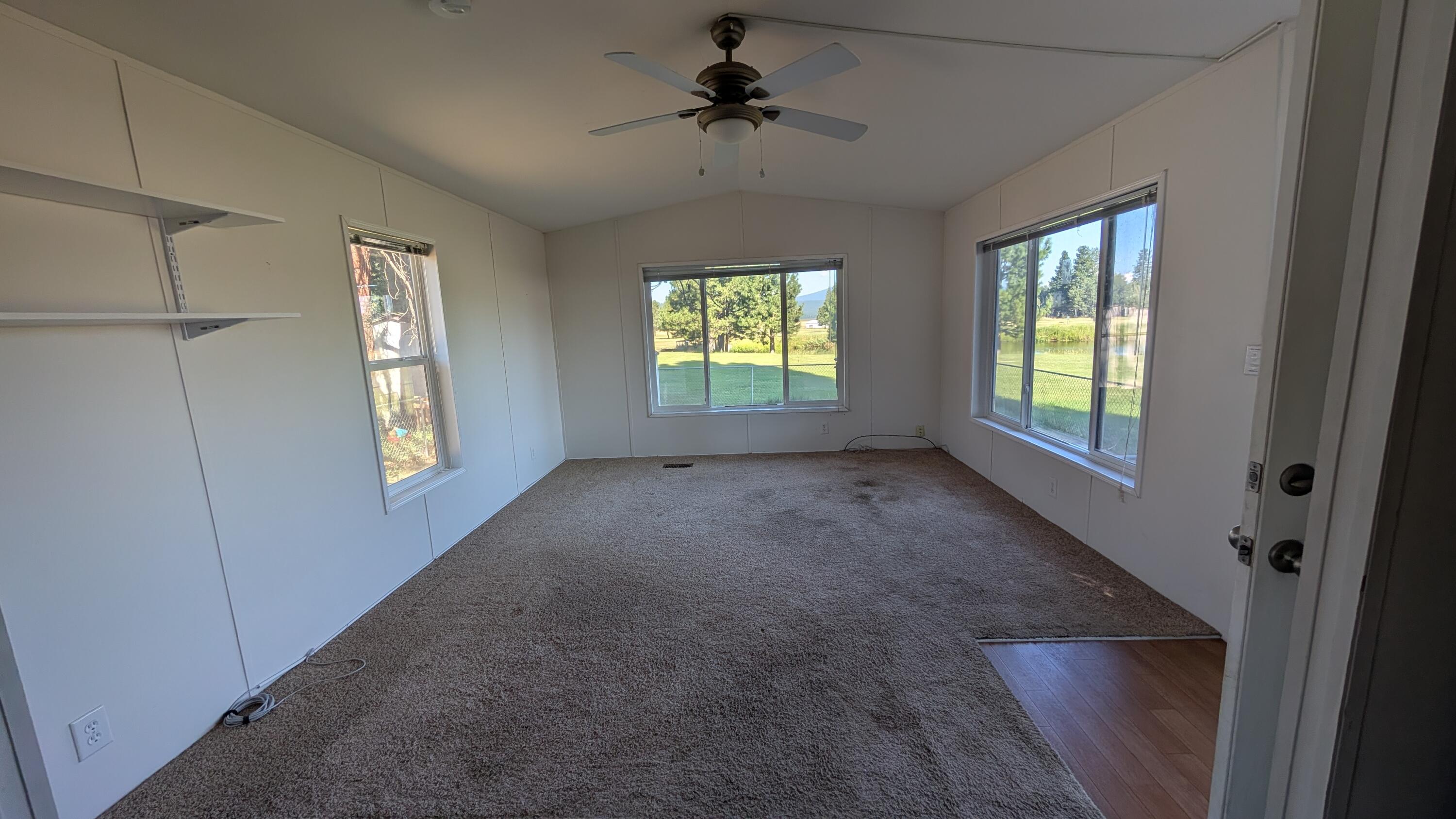 Round Lake Estates - Residential