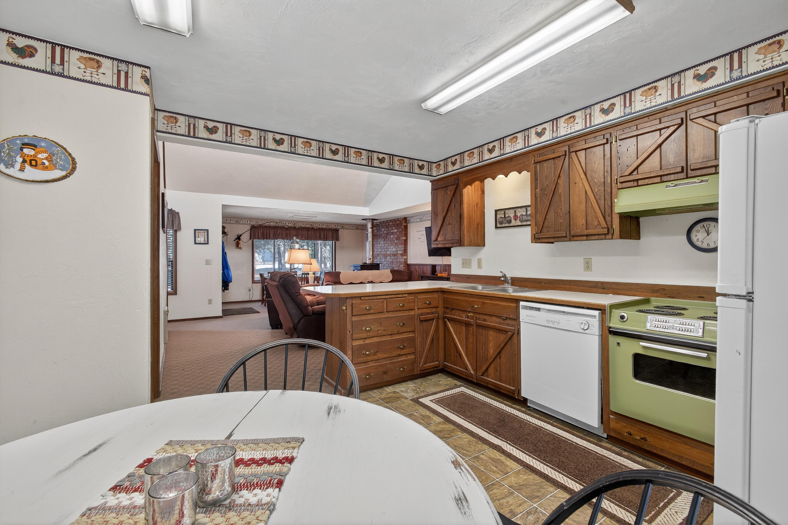 Ponderosa Pines - Residential