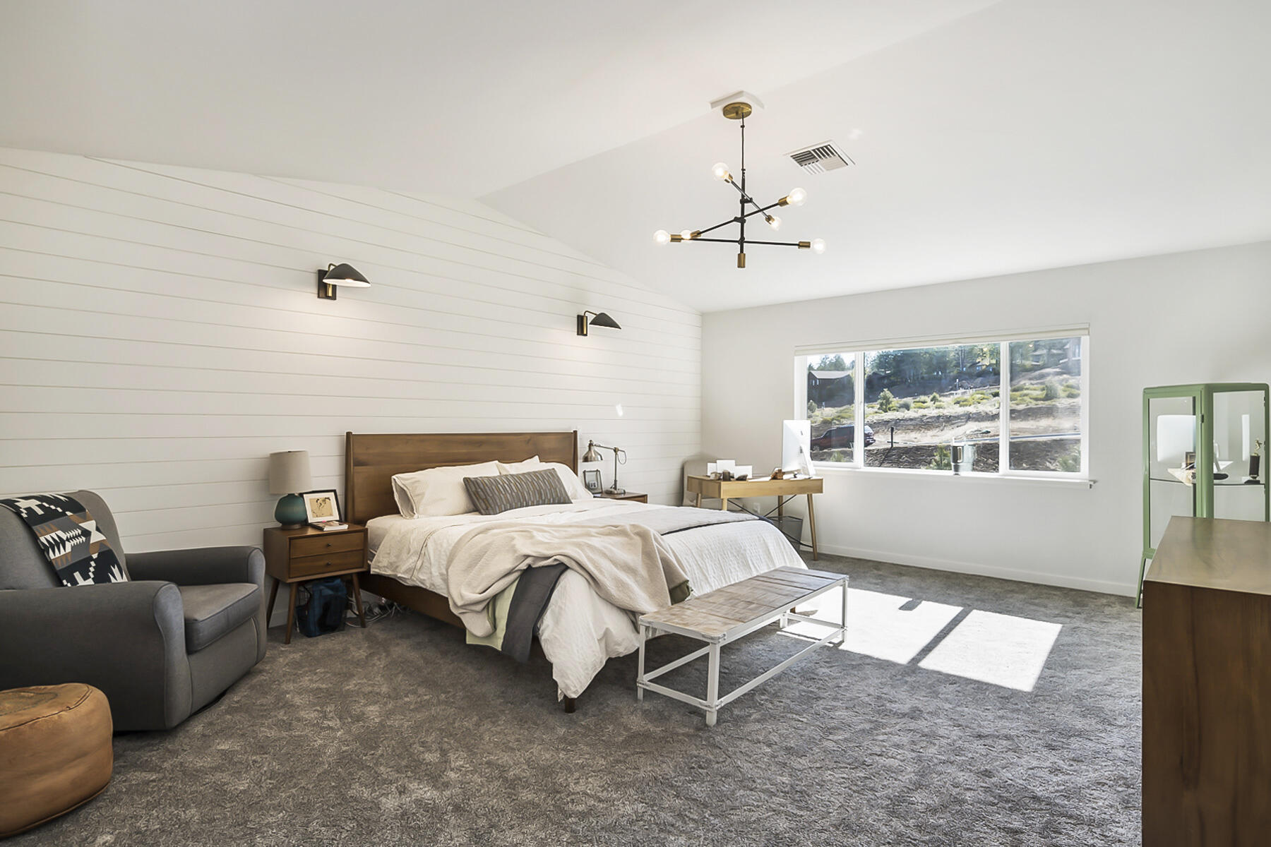 Three Pines - Residential