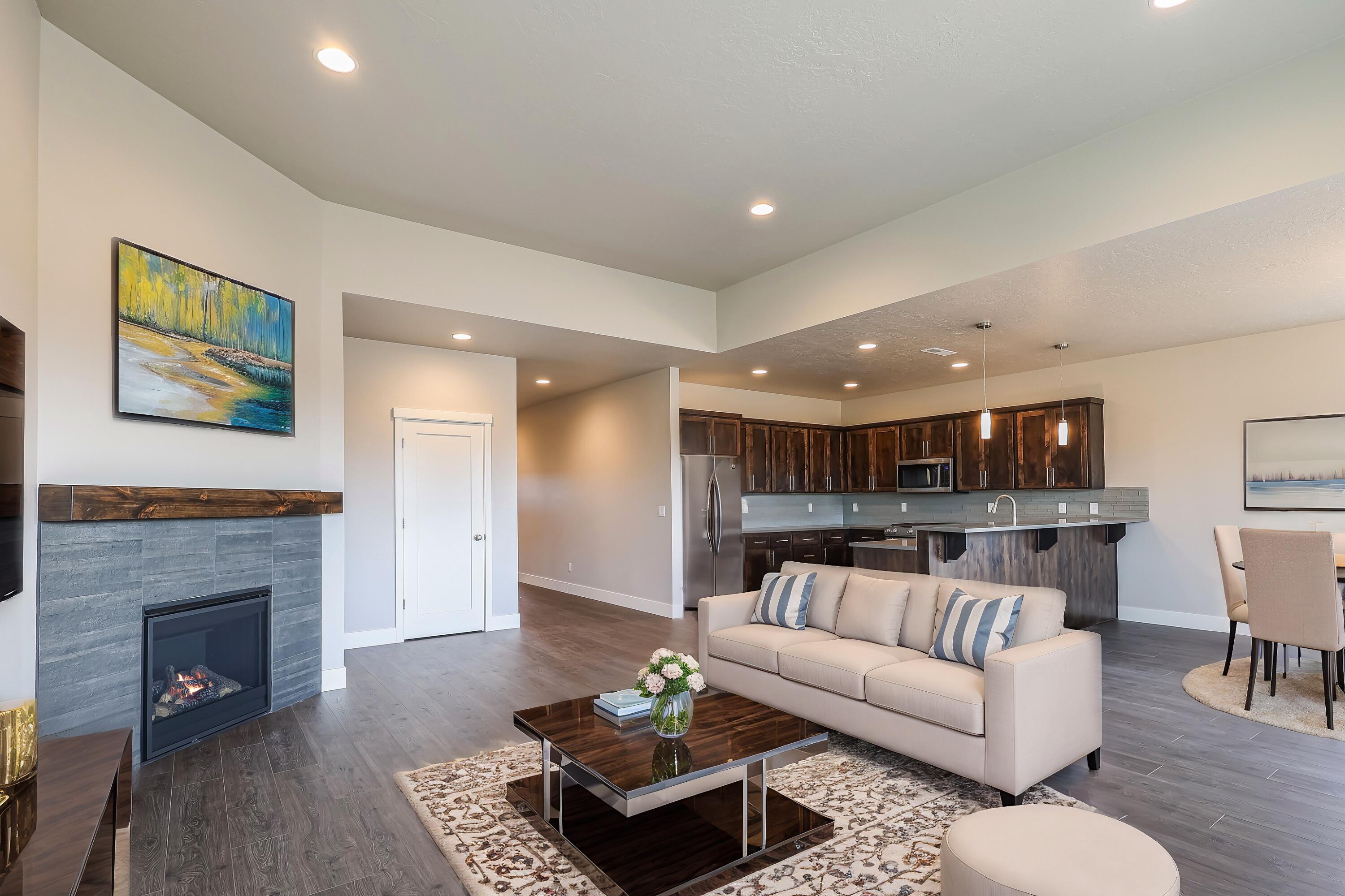 Owen Ridge - Residential