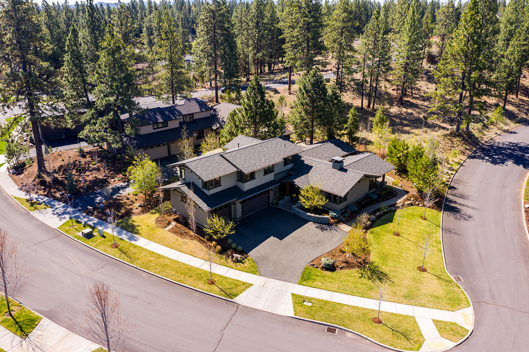 Broken Top - Residential