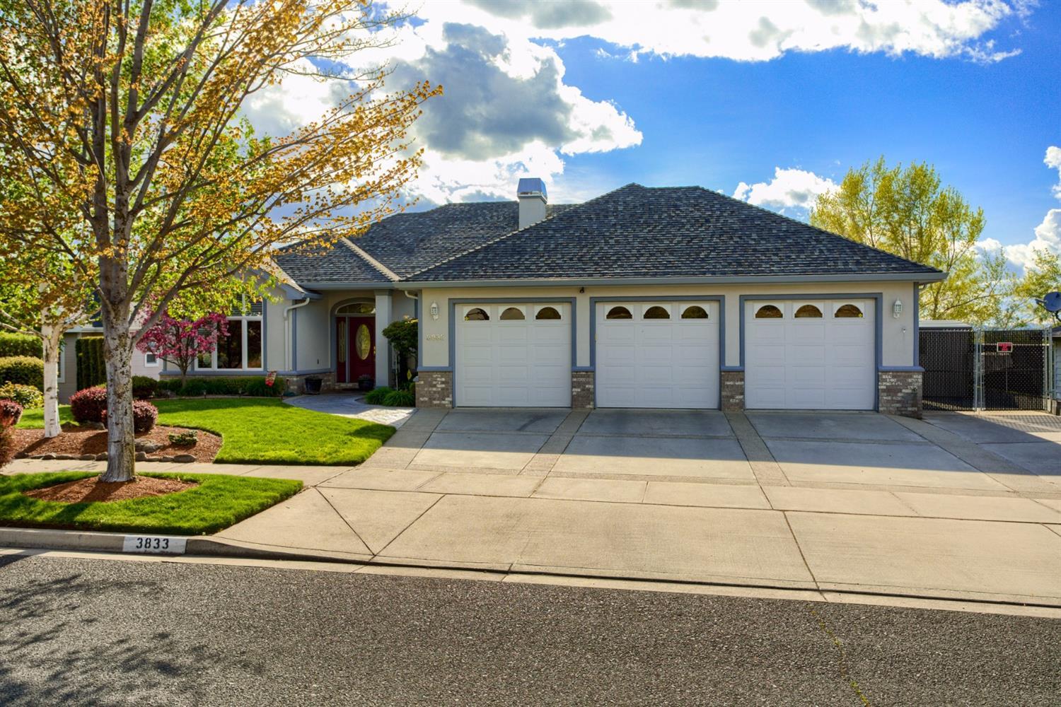 Incredible VIEWS of the Rogue Valley from this 1-owner, meticulous custom home overlooking Roxy Ann Winery.Full sunshades on deck allow continuous outdoor living & views of Mt. Ashland, Jville, etc. Enjoy Main Floor great room w/built-in entertain. center & surround sound, hardwood floors, carpet, granite, high end appliances, dining, built-ins,spacious master, powder rm, den/office, laundry w/toilet & sink & access to finished 3 car gar w/huge wall of storage cabinets. Walk-out basement affords 2-3 additional bedrooms, large rec room w/surround sound, mini-kitchen/bar, storage galore and access to custom-stamped patio and flat,lush bkyard! Front entry features custom water feature and stamped concrete to compliment the lovely yard. This property is pristine and offers so much versatility that your buyers must tour to truly appreciate all that is here. Truly a find in today's market!