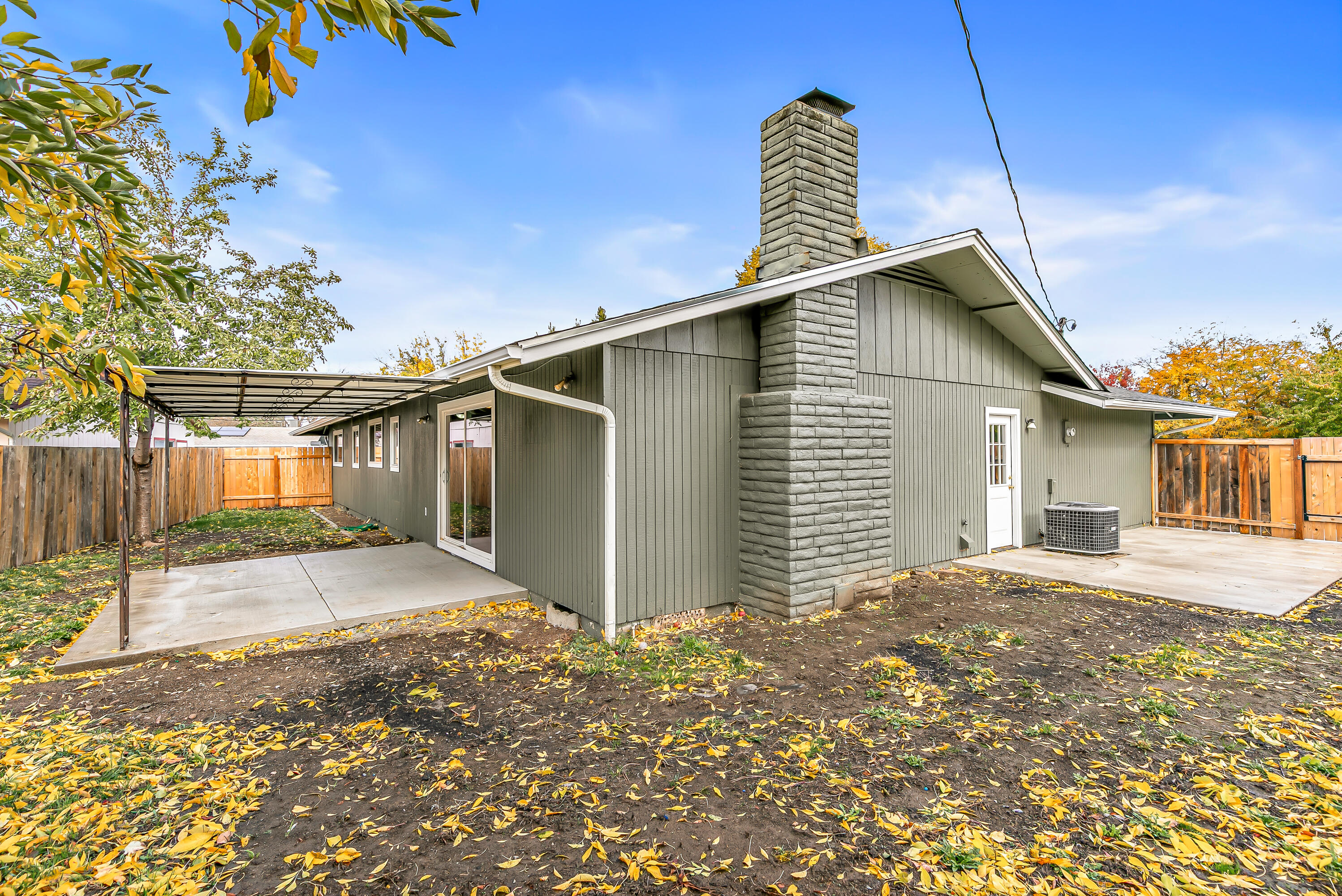 D'anjou Village Unit No 3 - Residential