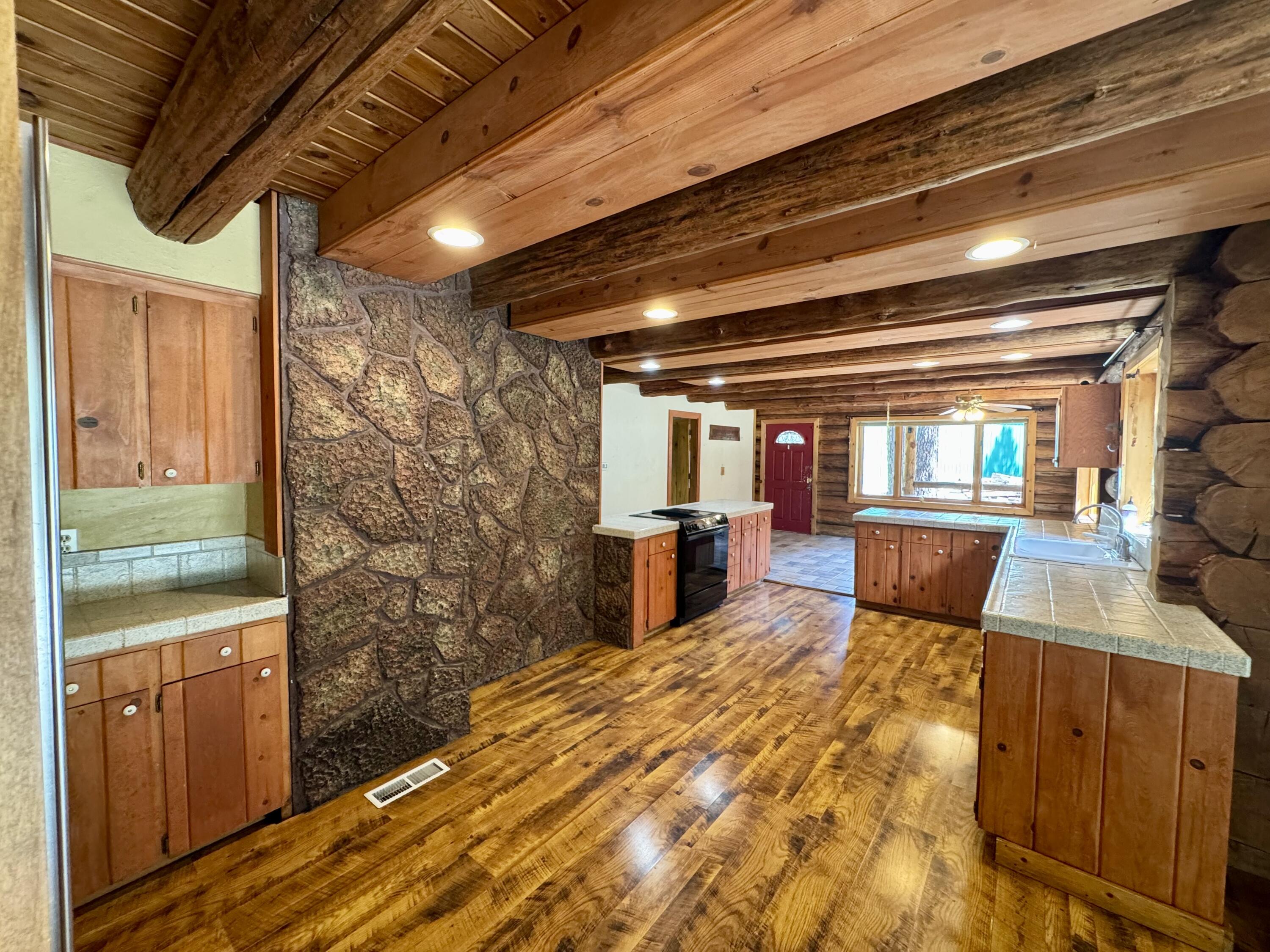 Ponderosa Pines - Residential