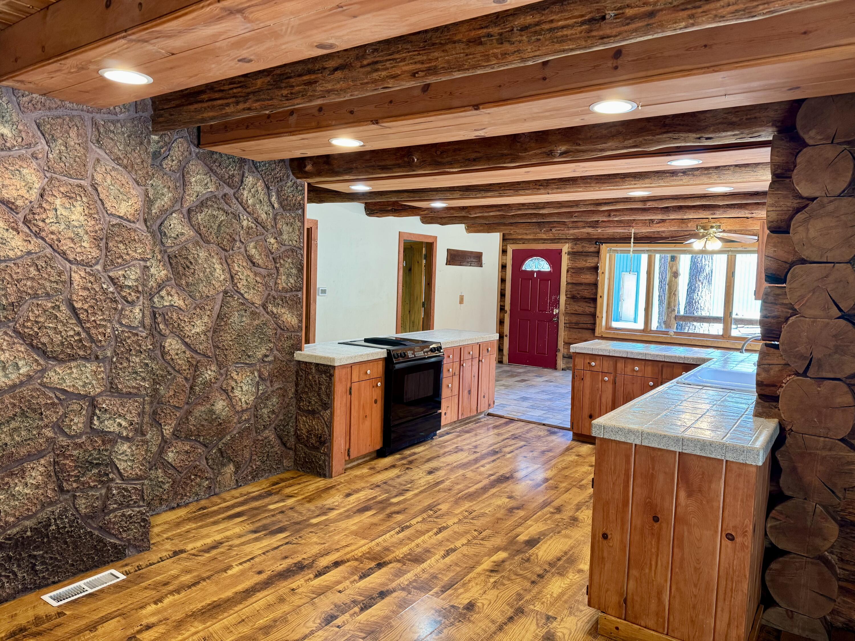 Ponderosa Pines - Residential