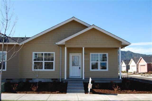 PRESOLD>Just Completed! BEAUTIFUL Super energy efficient, earth advantage certified PLATINUM, single level 0-lot line home. Vaulted living. Vaulted dining, great kitchen with pantry cabinet, pull-outs, pan drawers, granite counters, under cabinet lighting, stainless steel appliances, breakfast bar, cabinet hardware and custom cabinetry. French door to patio. Indoor utility room with cabinetry. Guest room or office with custom ceiling. Full bath with tub/shower and linen cabinet, solatube, tile floor. Master bedroom with sitting area for home office/exercise/nursery; walk-in closet, spacious bath w/solatube, linen cabinet, tile floor. Garage is finished and 16' wide w/10' wide door, driveway accomodates 2 vehicles. Laminate floors thru-out! 3 foot doors. Fully fenced and landscaped.