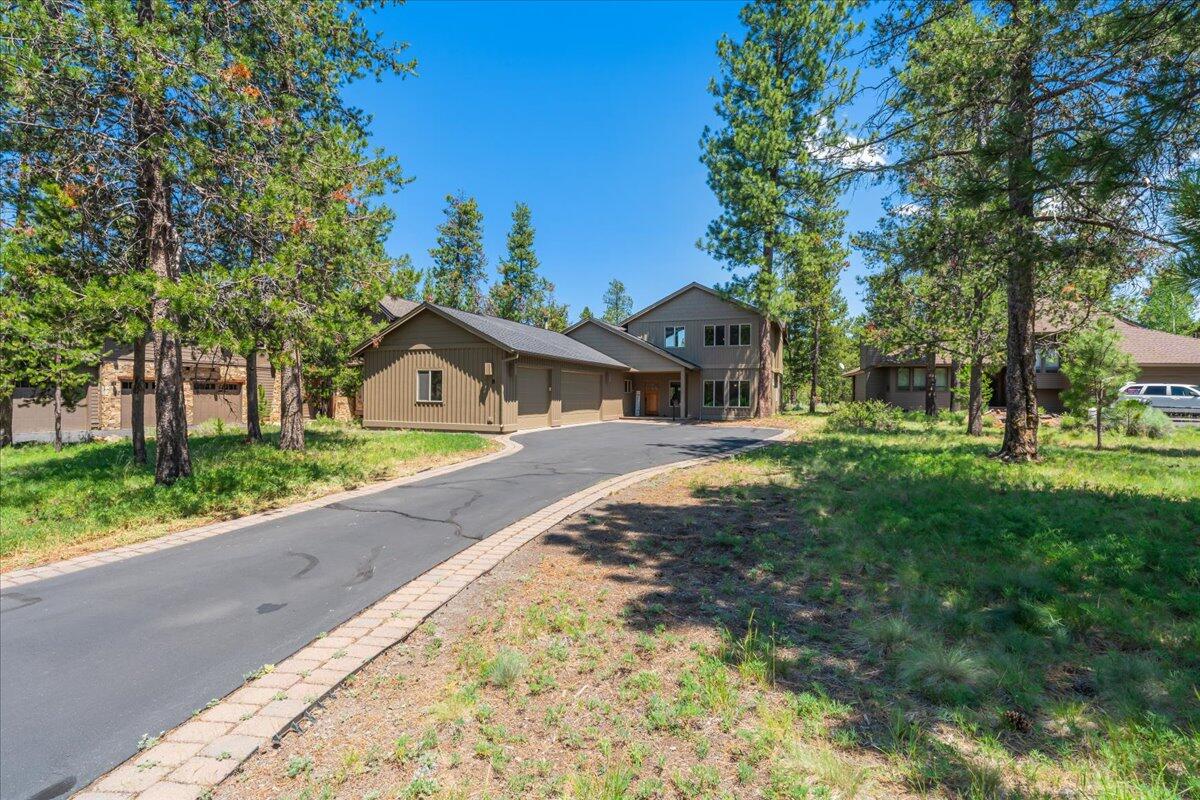 Fairway Crest Village - Residential