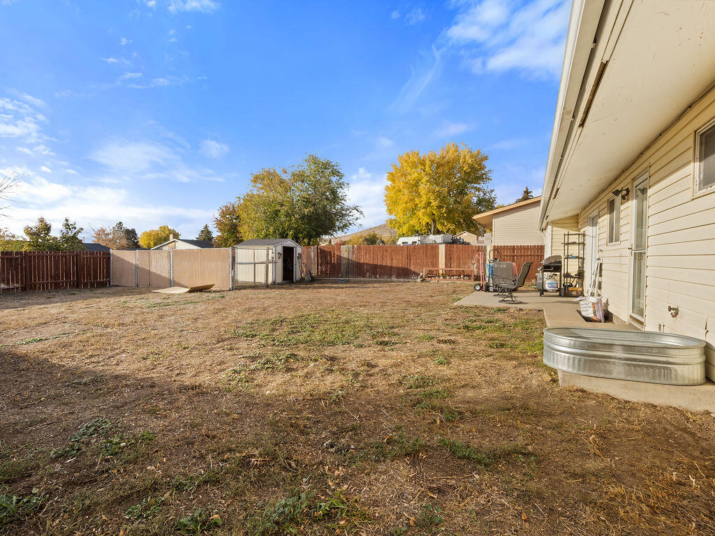 Falcon Heights Condominiums -Stage I - Residential