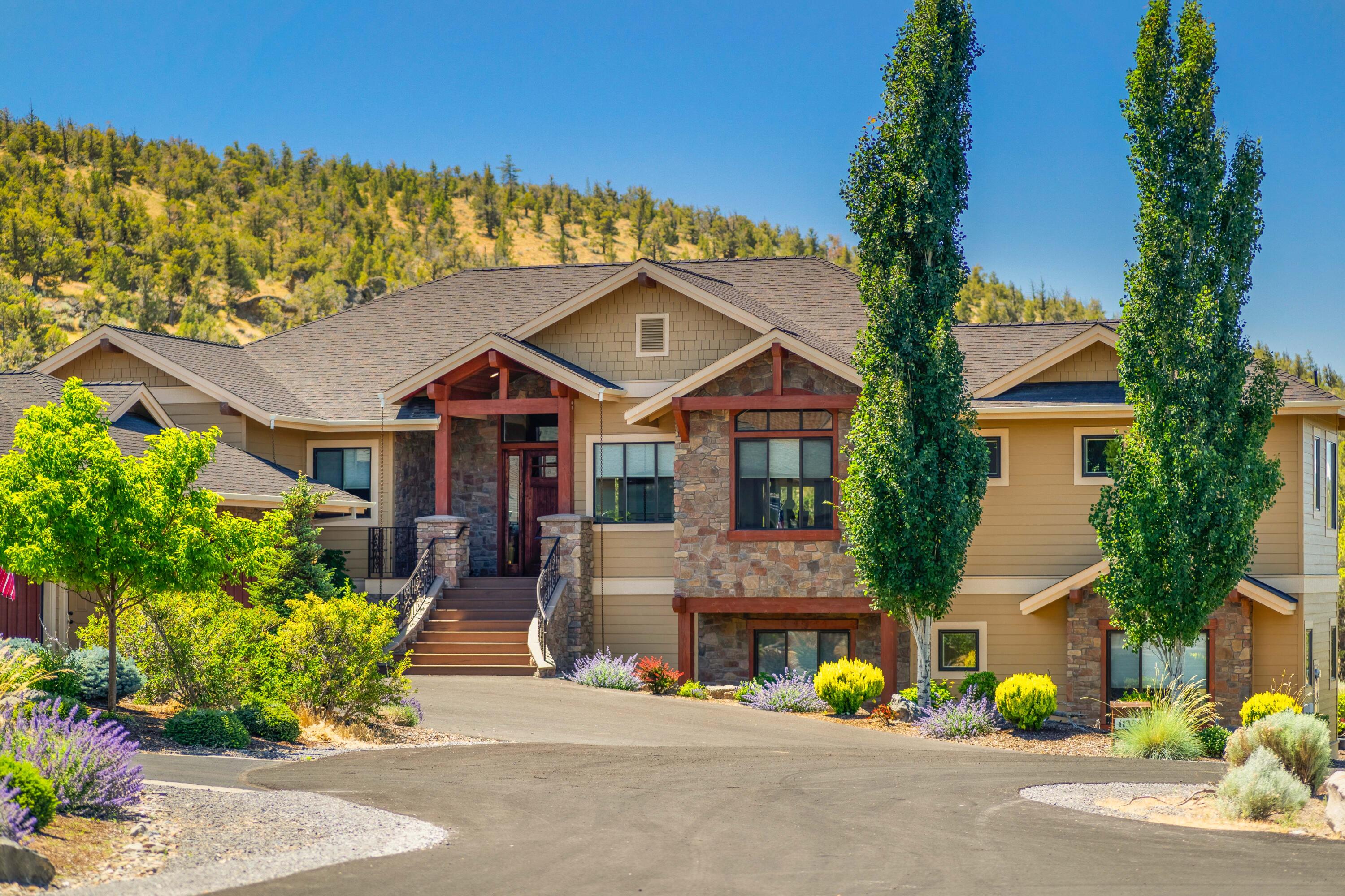 Eagle Crest - Residential