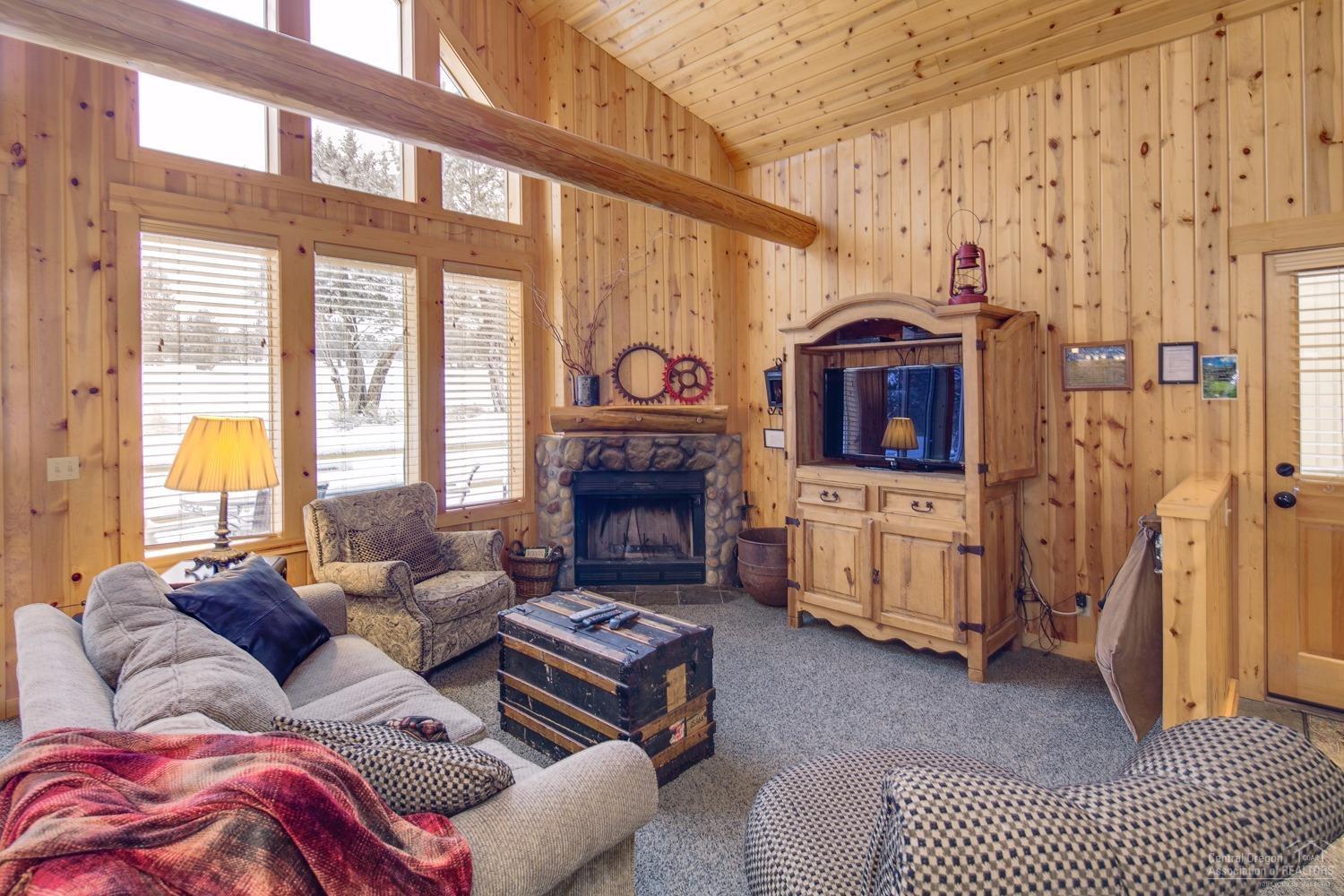 Eagle Crest - Residential
