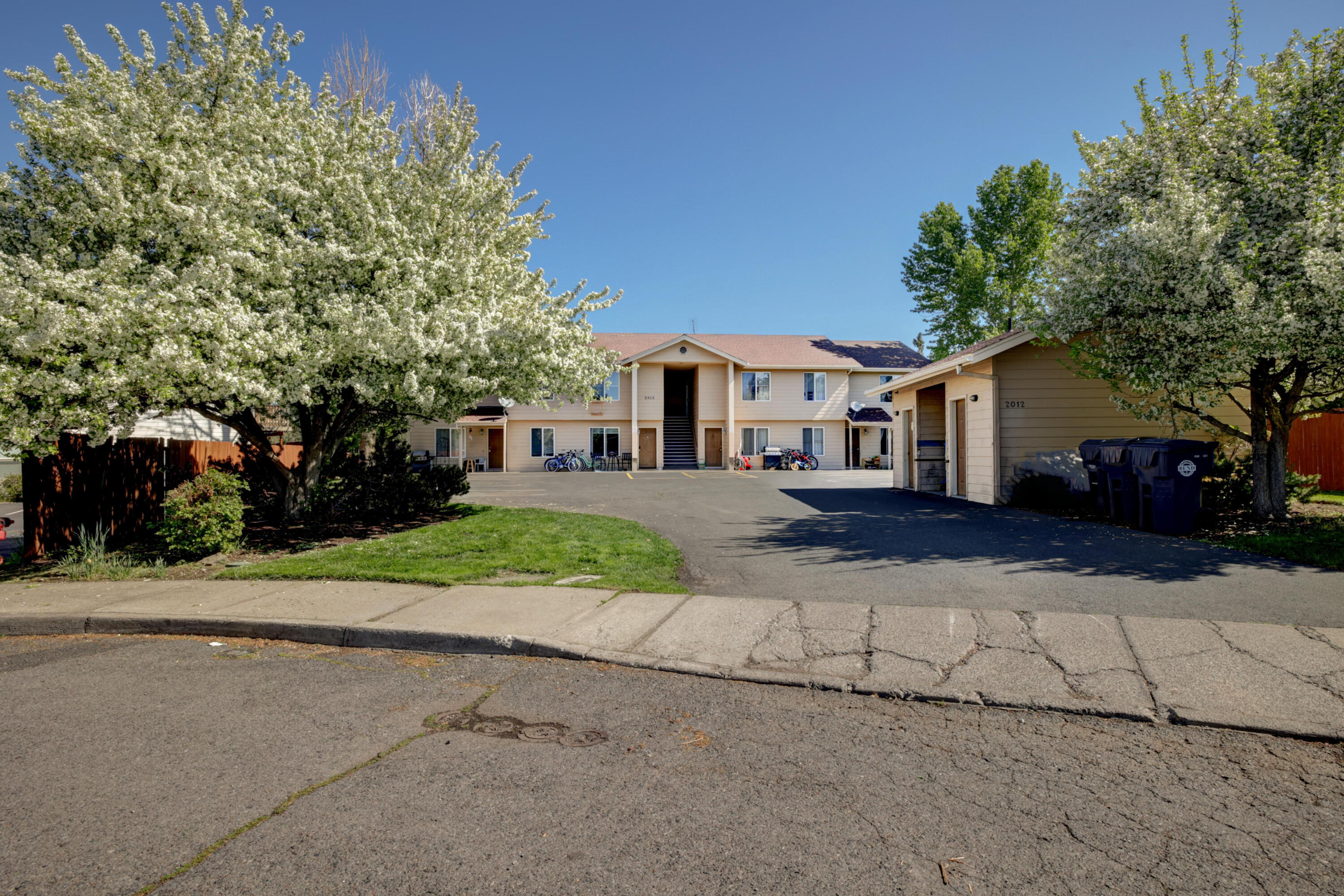 Holliday Park - Residential Income