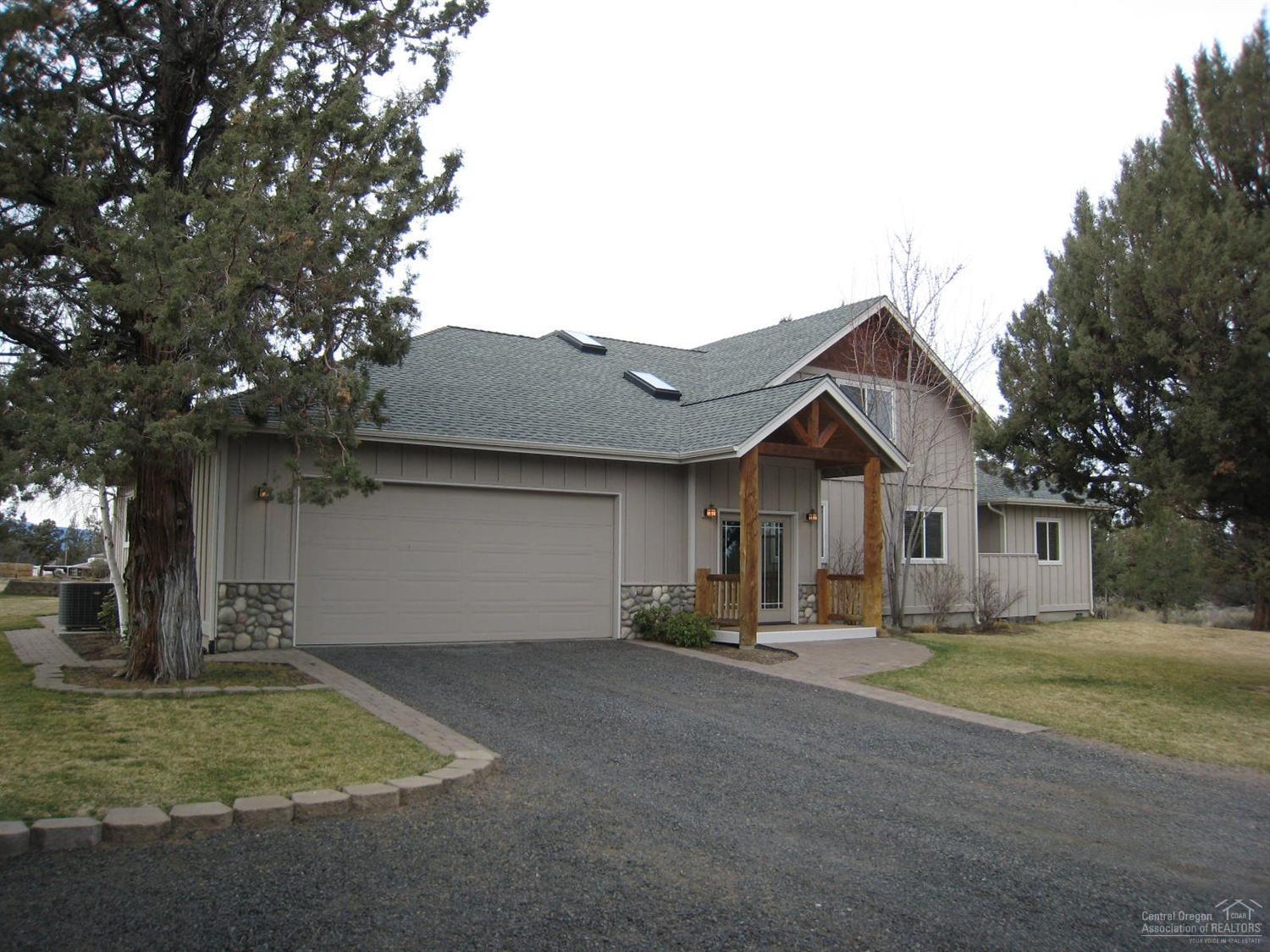 Outstanding Cascade Views are captured from almost every room in this custom home that boasts cathedral ceilings & stacked windows, Maximizing those dramatic views. Extensive amenities include Great room living w/ wet bar, large kitchen island w/ granite counter tops, Maple cabinets, lg pantry, tile floors, maple stair case, 2 masters w/ luxurious master bath & spacious rooms. Outside 19+ acres w/8 acres of automated irrigation, shop/barn combo, water feature w/ many unique features! Call for more details!