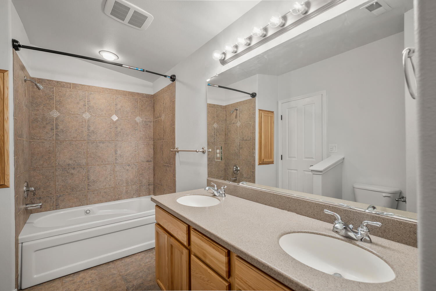 Boulder Brook - Residential