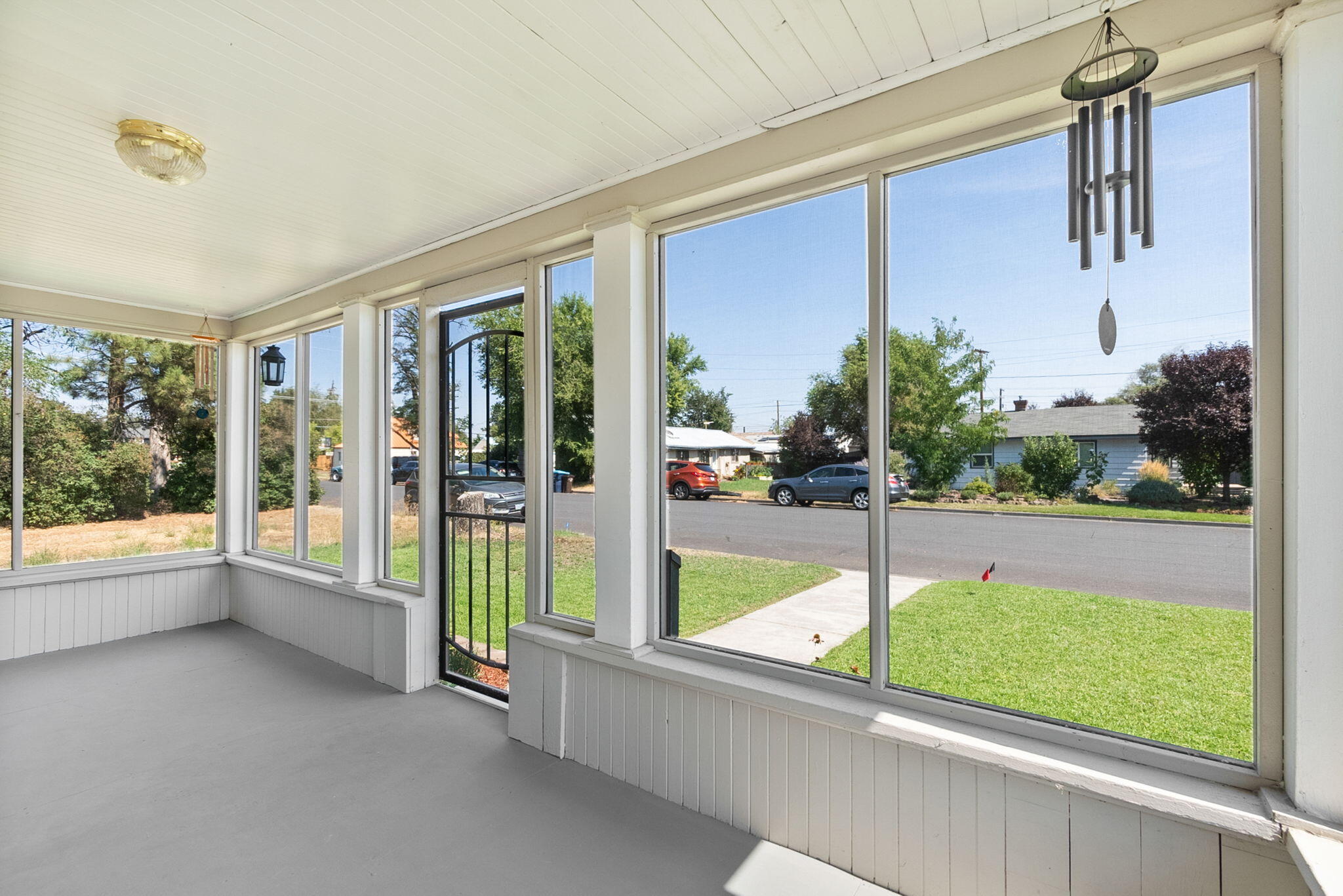 Townsite Of Redmond - Commercial Sale