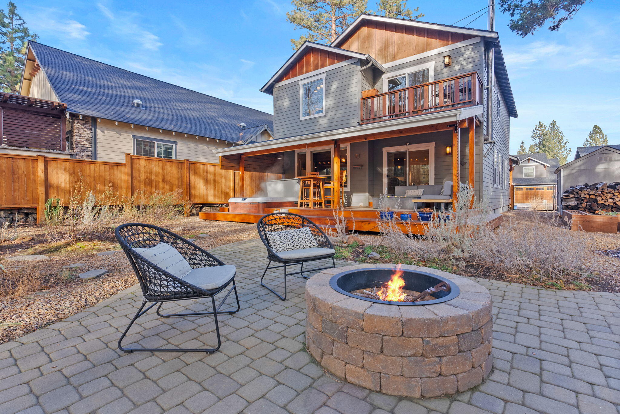Roaring Springs - Residential