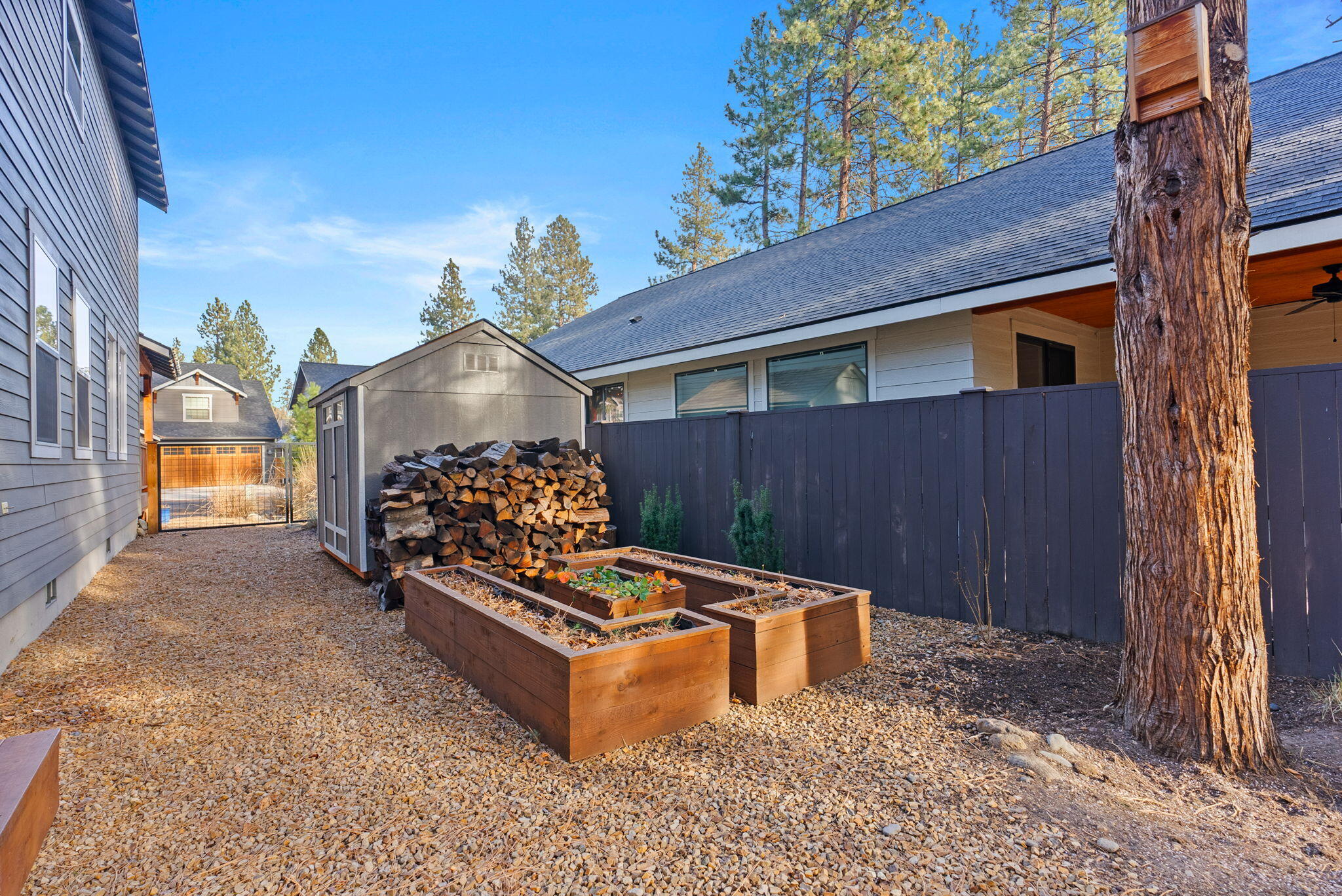 Roaring Springs - Residential