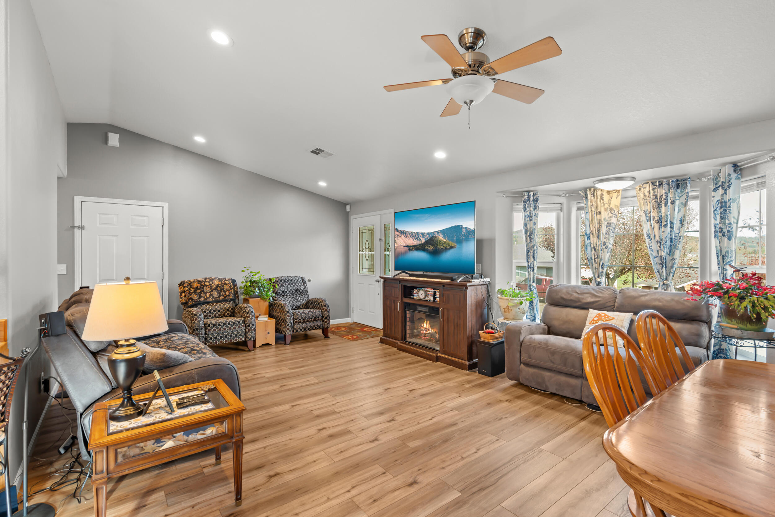 Sunnyside-terrace - Residential